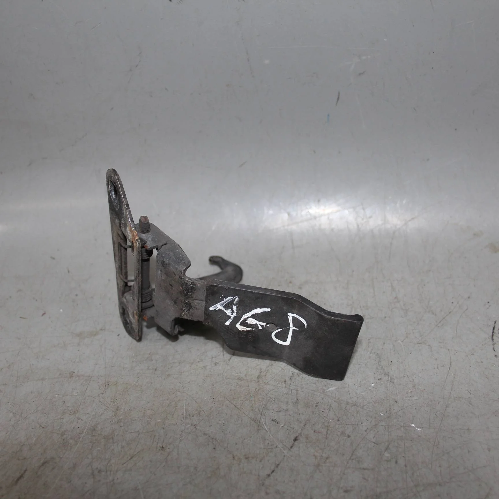 Защелка капота LAND ROVER Range Rover Sport I (20