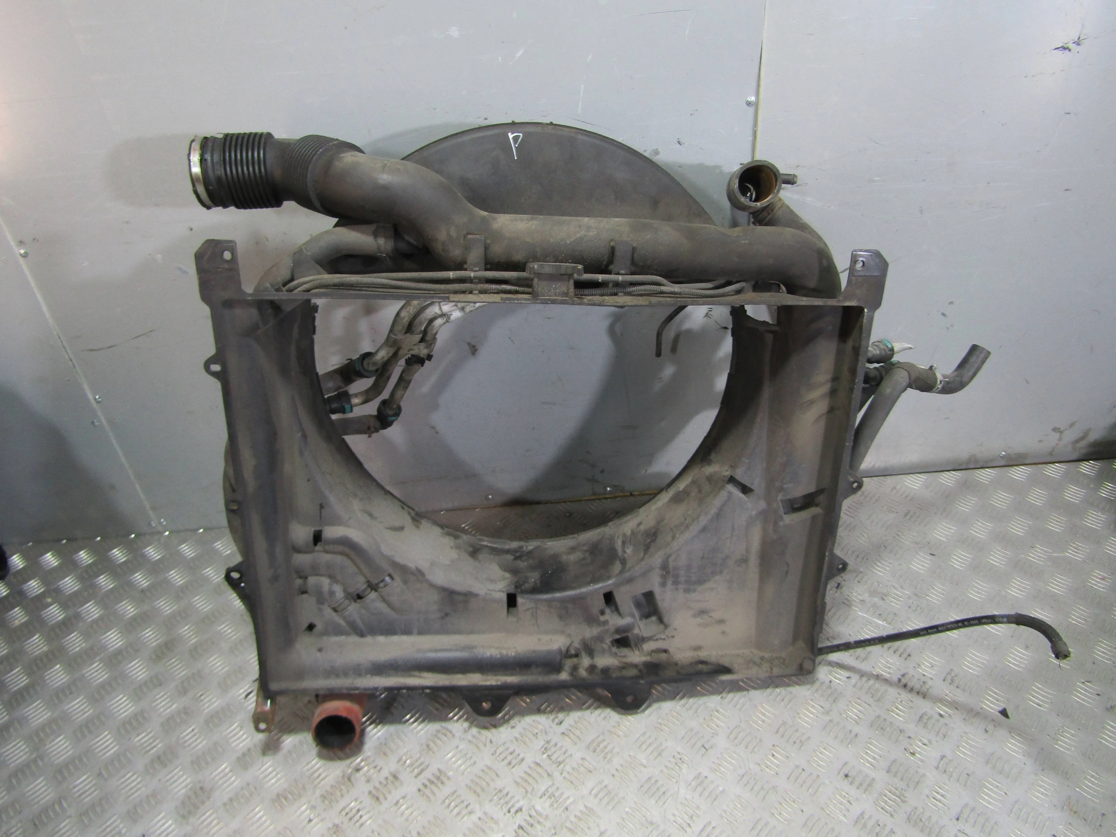 Кожух вентилятора радиатора LAND ROVER Range Rove