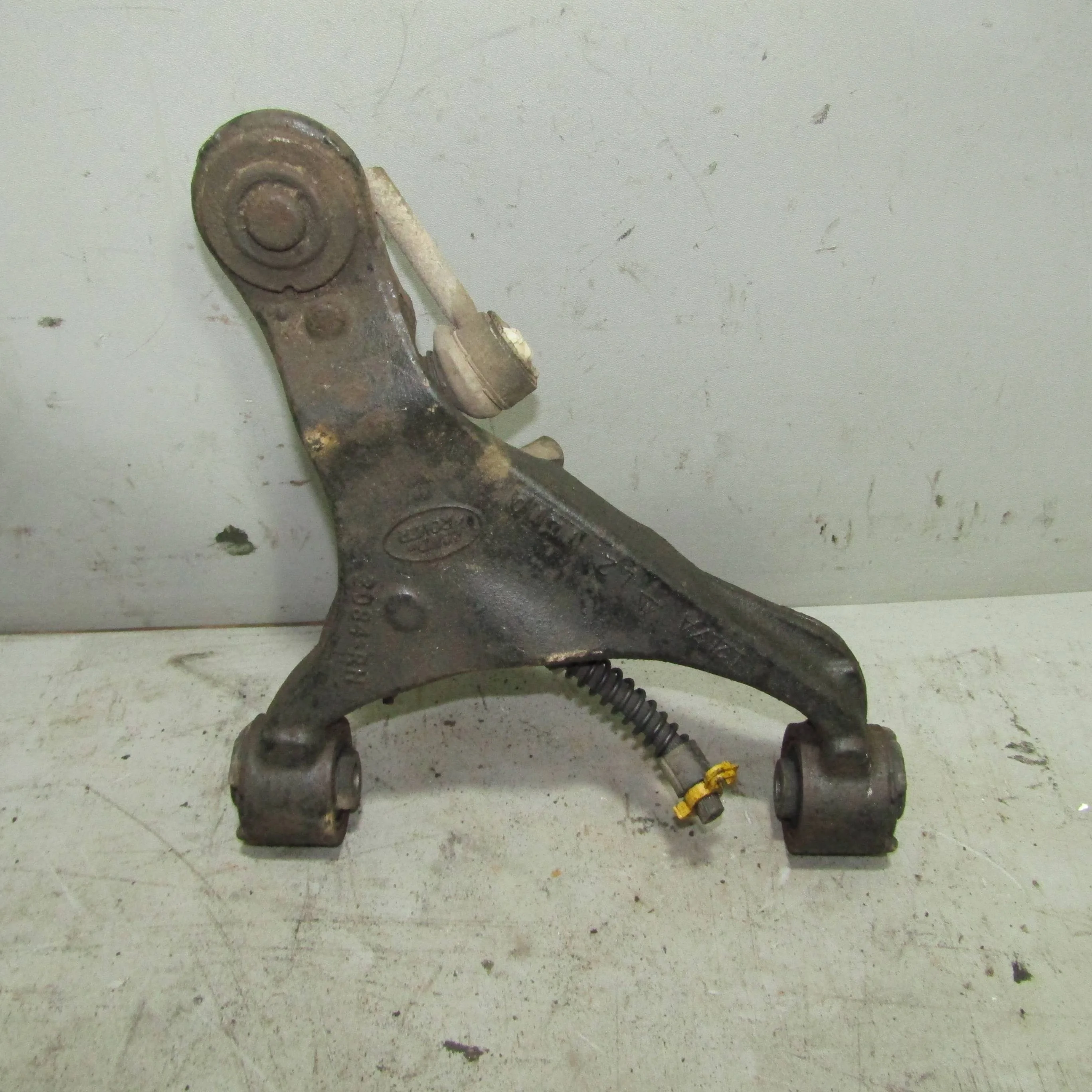 Рычаг передний верхний правый LAND ROVER Range Ro