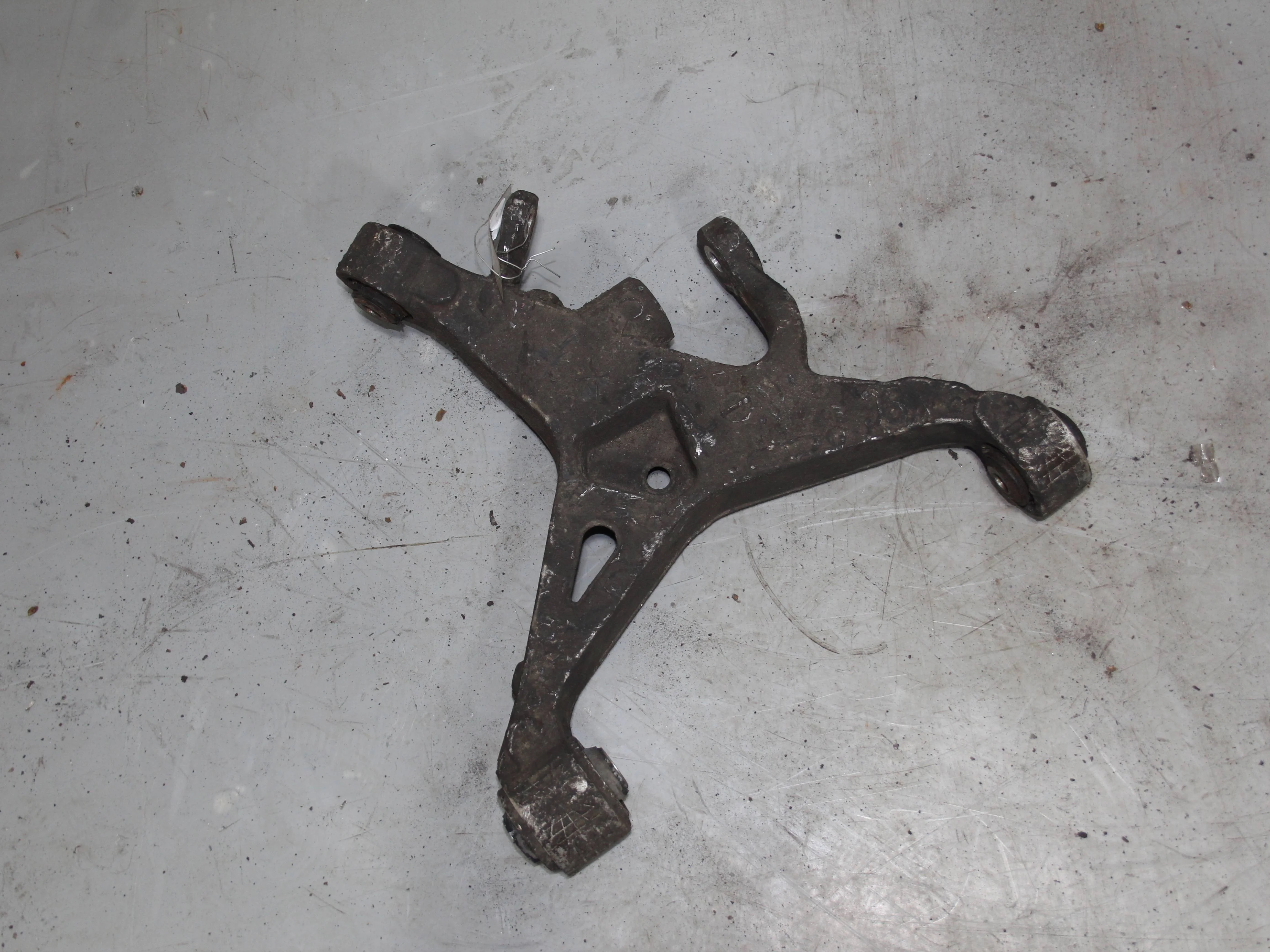 Рычаг задний нижний правый JAGUAR S-type I рестай