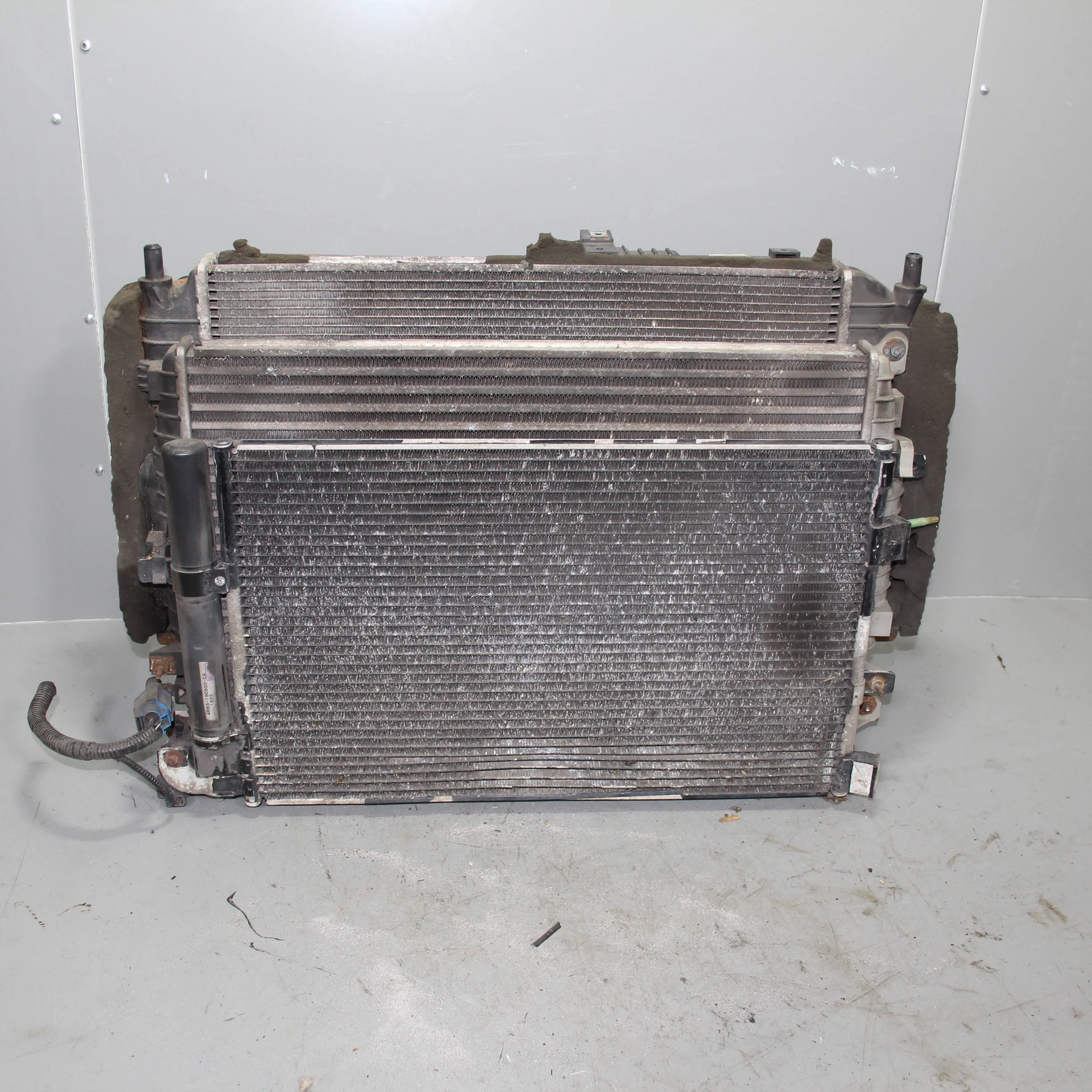 Интеркулер JAGUAR S-type I рестайлинг (2004—2008)