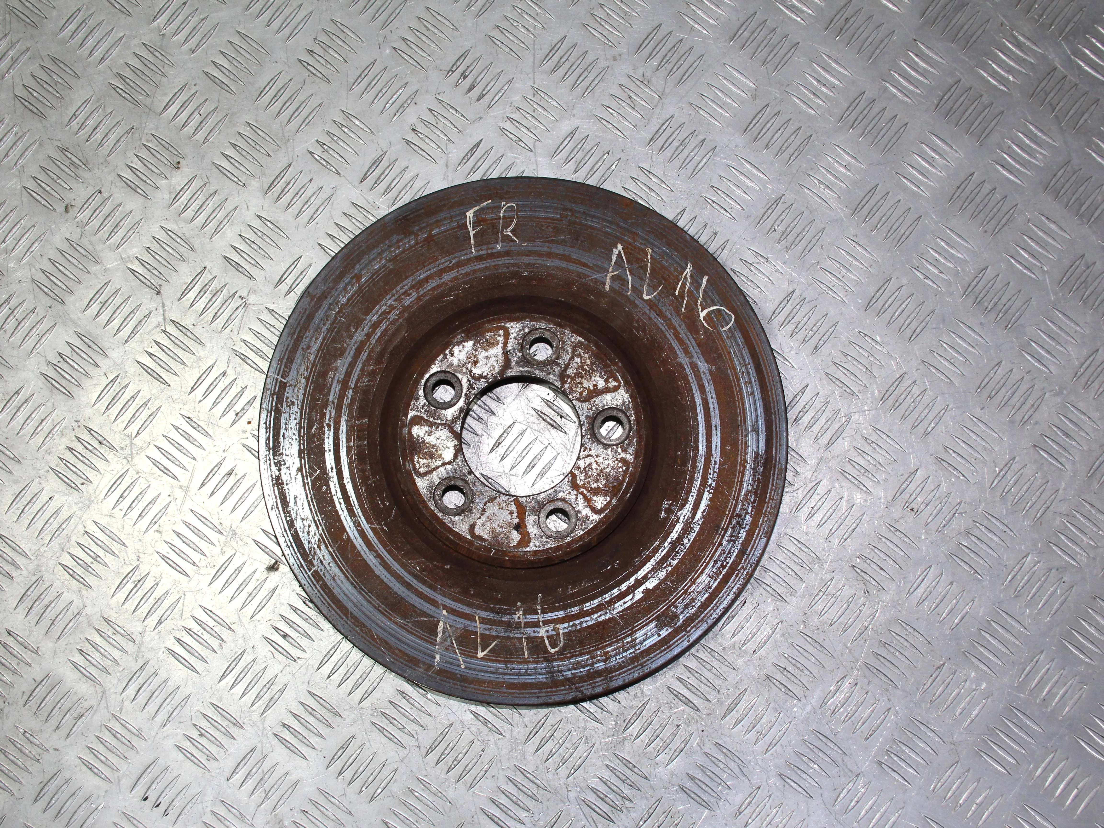 Диск тормозной передний JAGUAR S-type I рестайлин