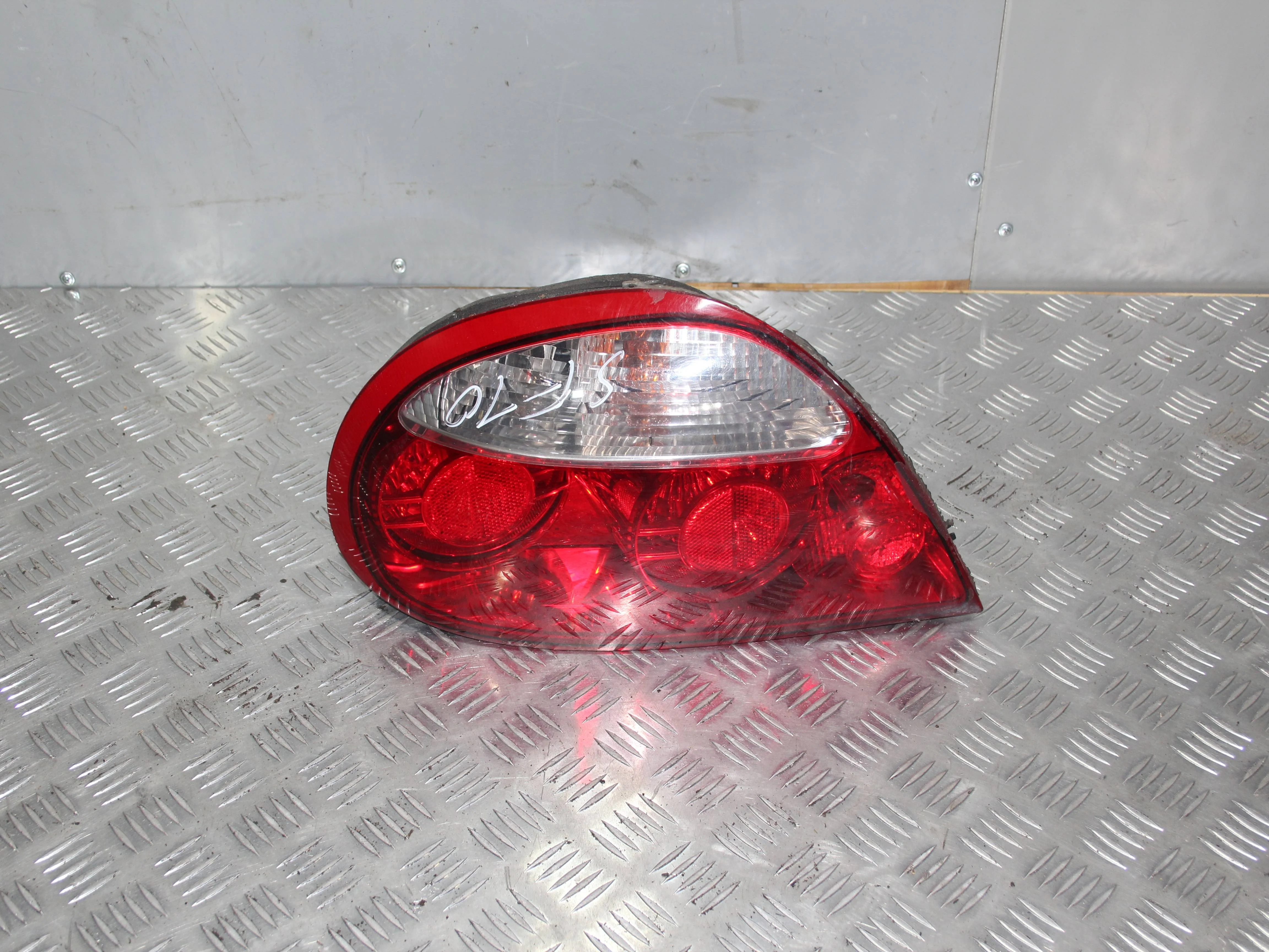 Фонарь внешний левый JAGUAR S-type I рестайлинг (