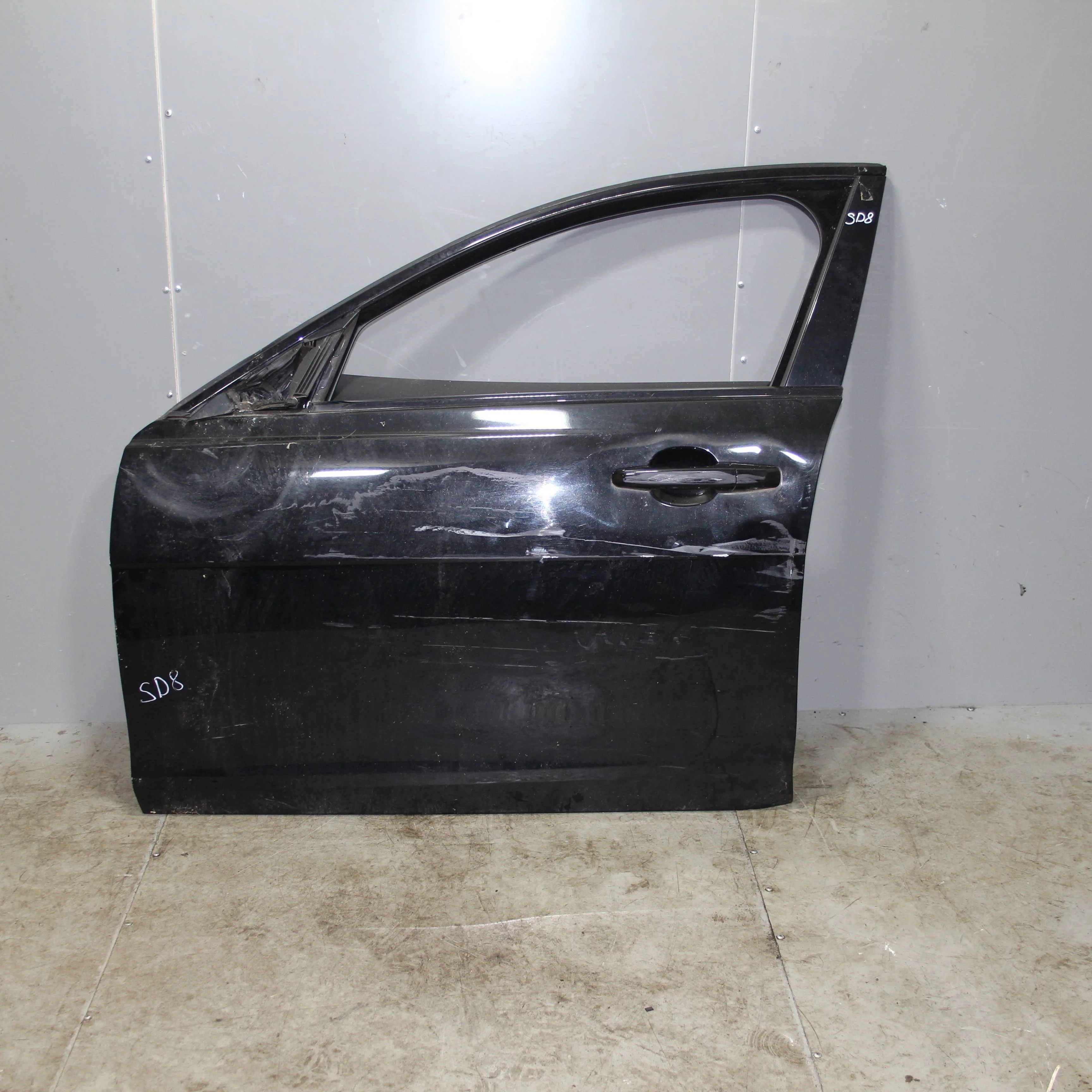 Дверь передняя левая JAGUAR XE I (2015—2019)