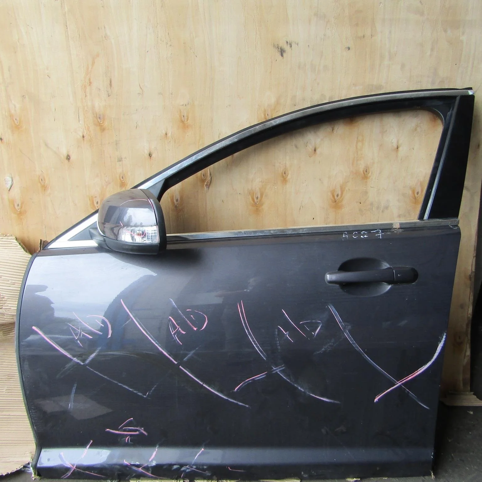 Дверь передняя левая JAGUAR XF I (2007—2011)