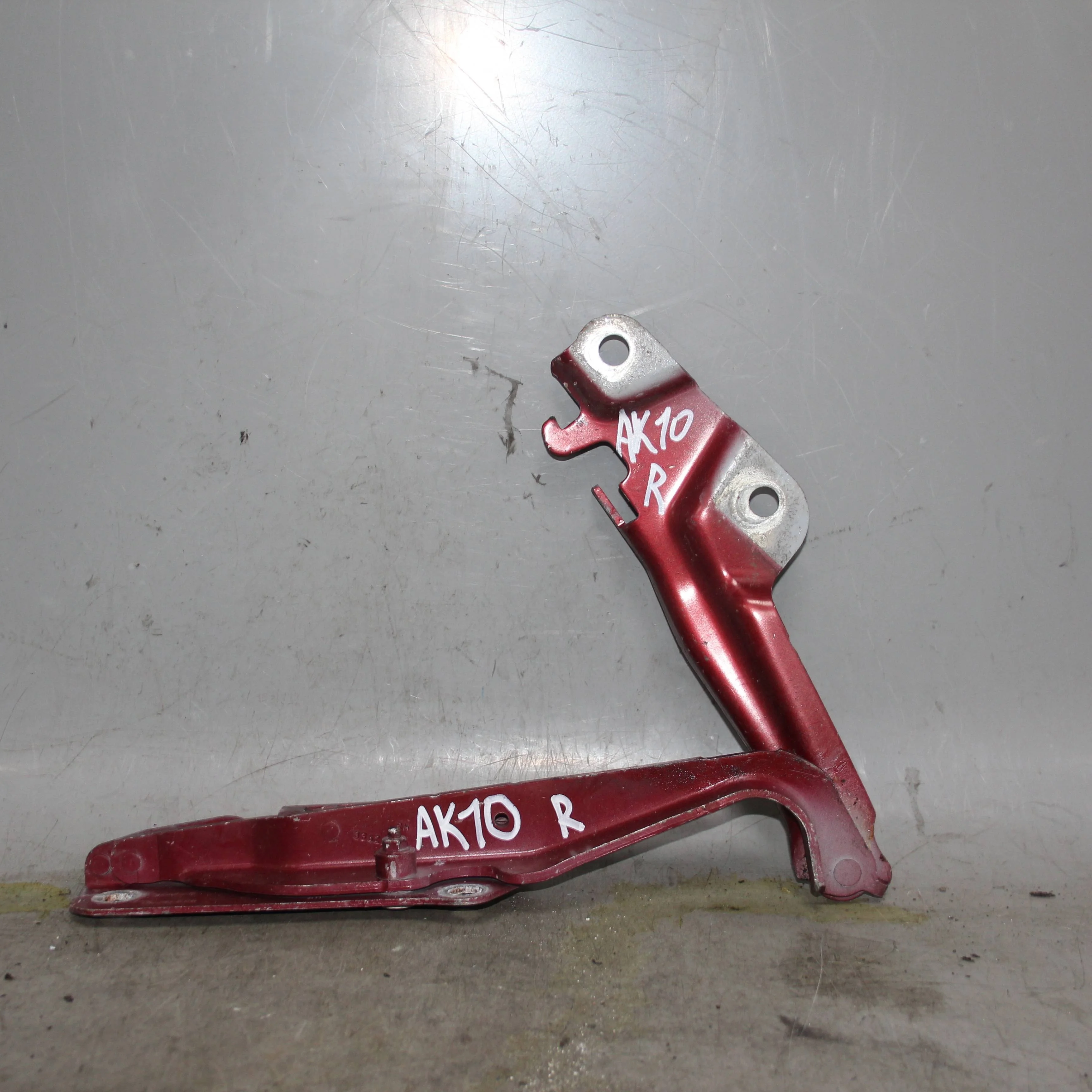 Петля капота правая JAGUAR XF I (2007—2011)