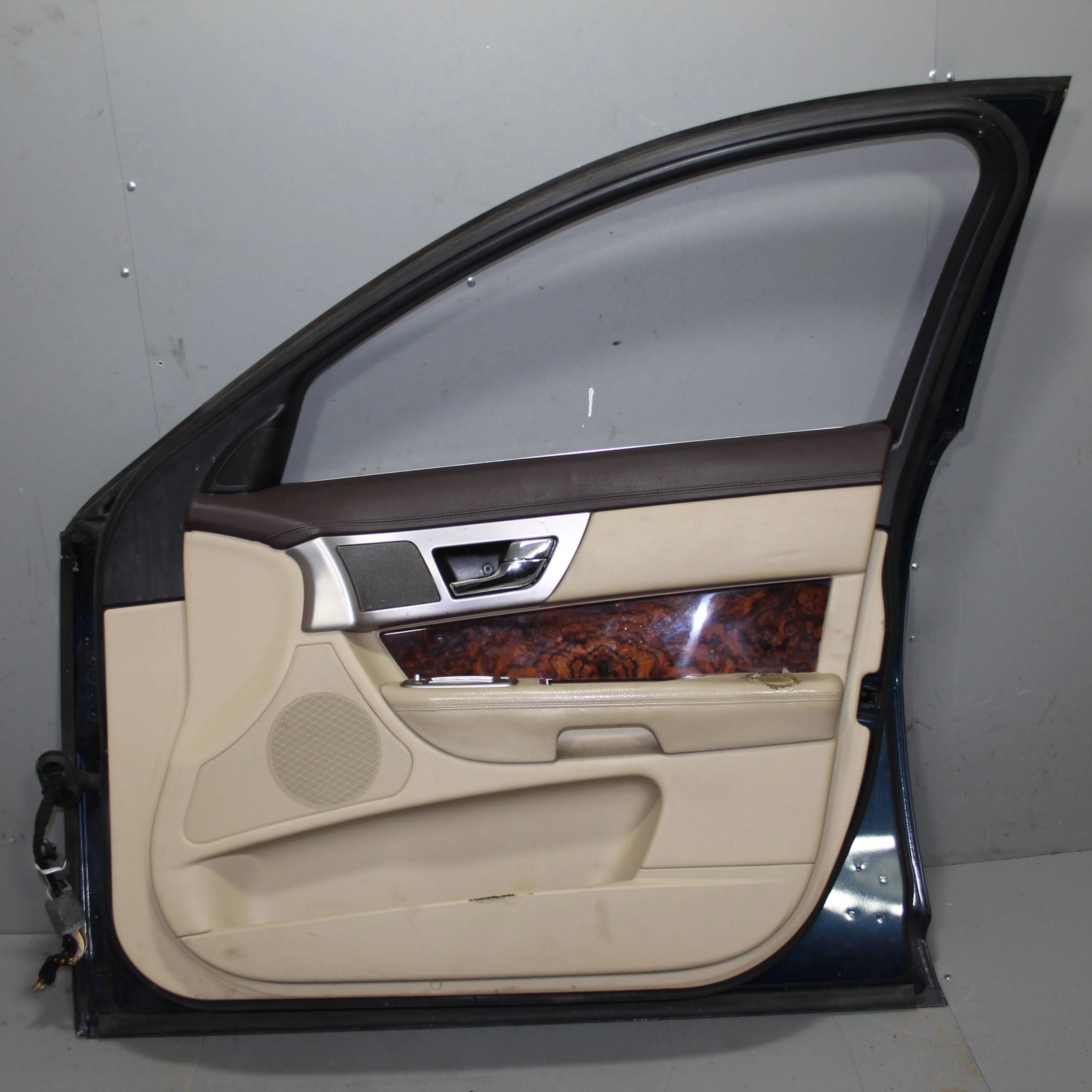 Стеклоподъемник передний правый JAGUAR XF I (2007