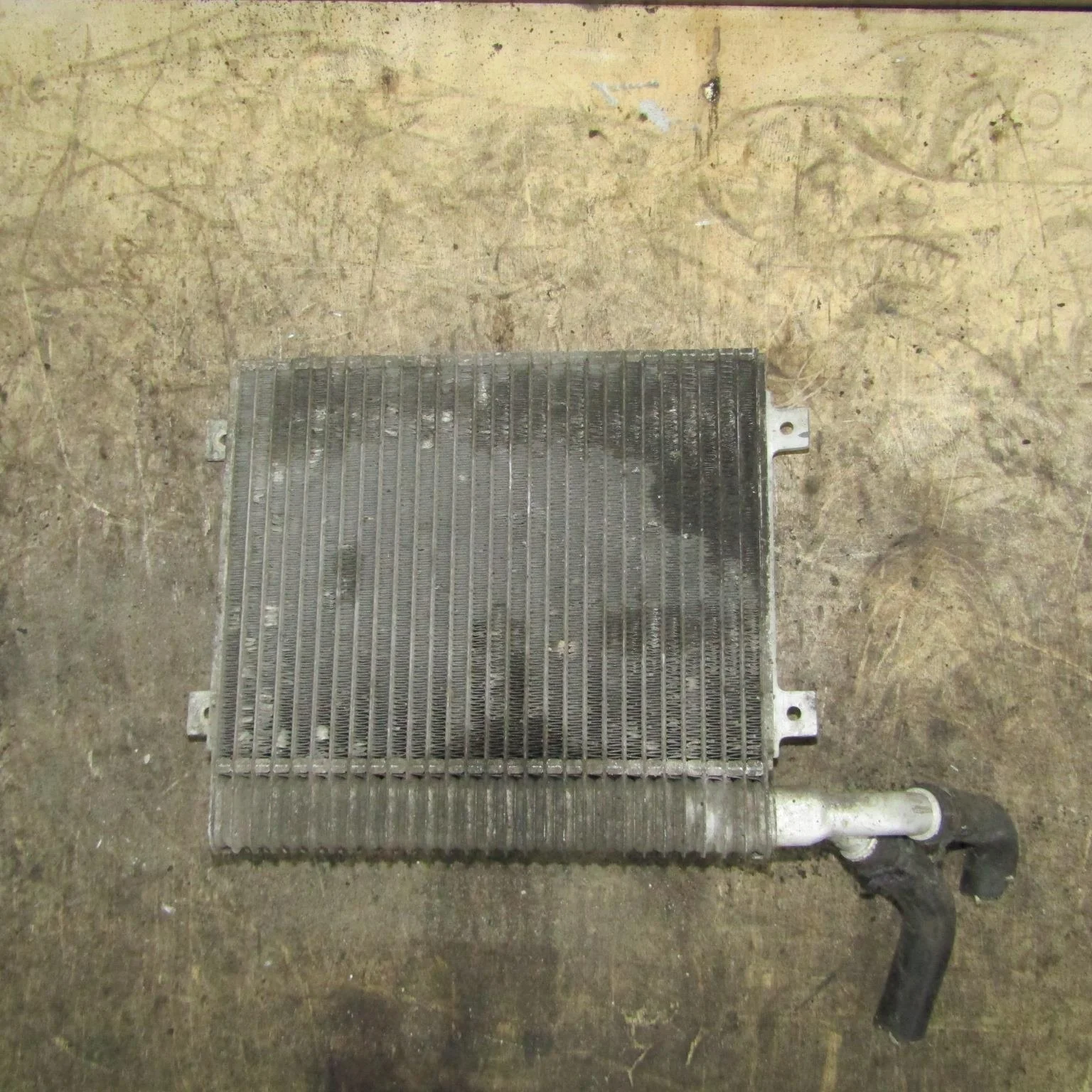 Радиатор дополнительный левый JAGUAR XF I (2007—2