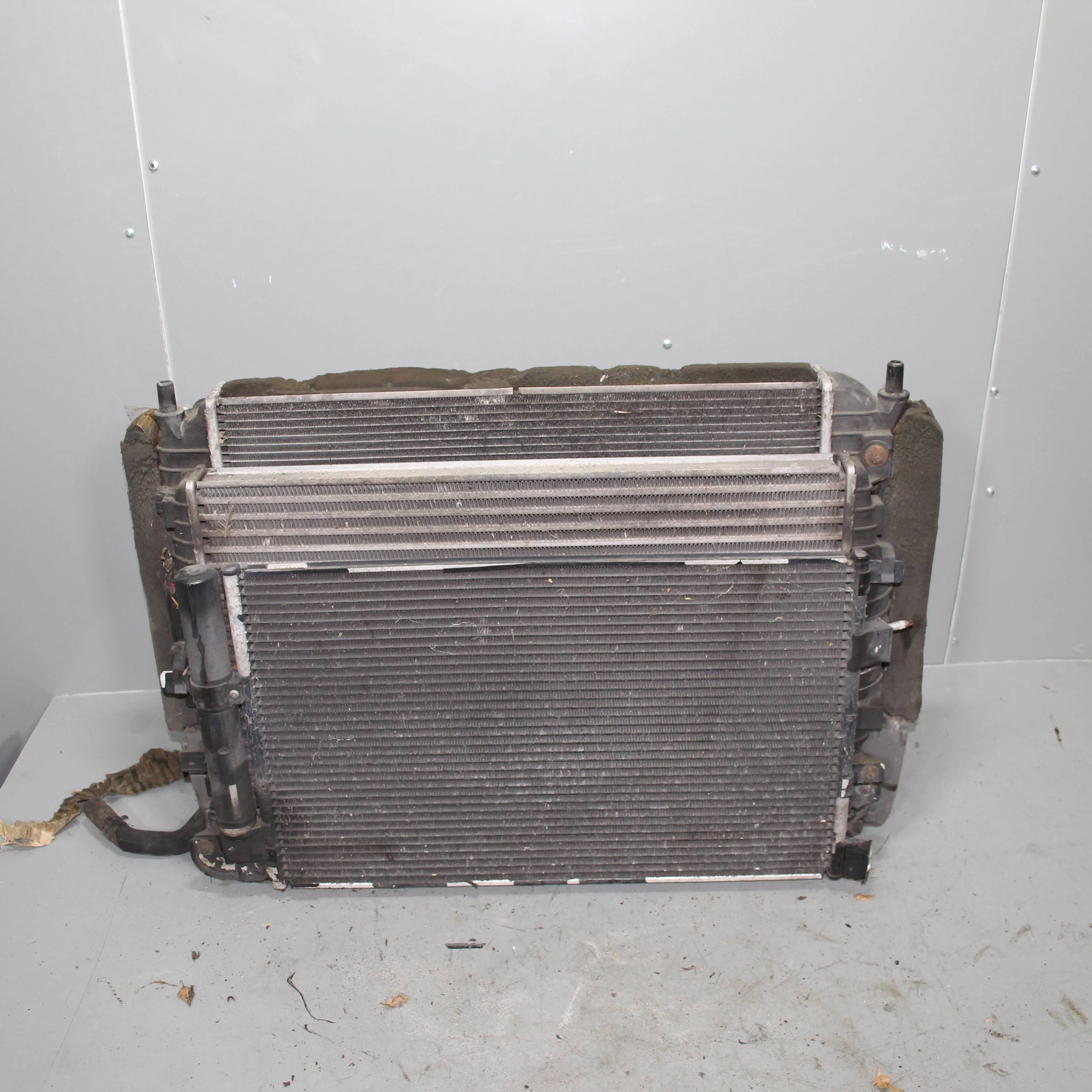 Радиатор основной JAGUAR XF I (2007—2011)