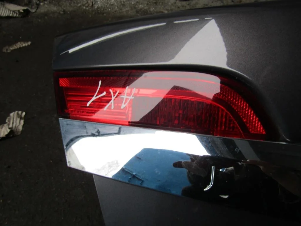 Фонарь внутренний левый JAGUAR XF I (2007—2011)