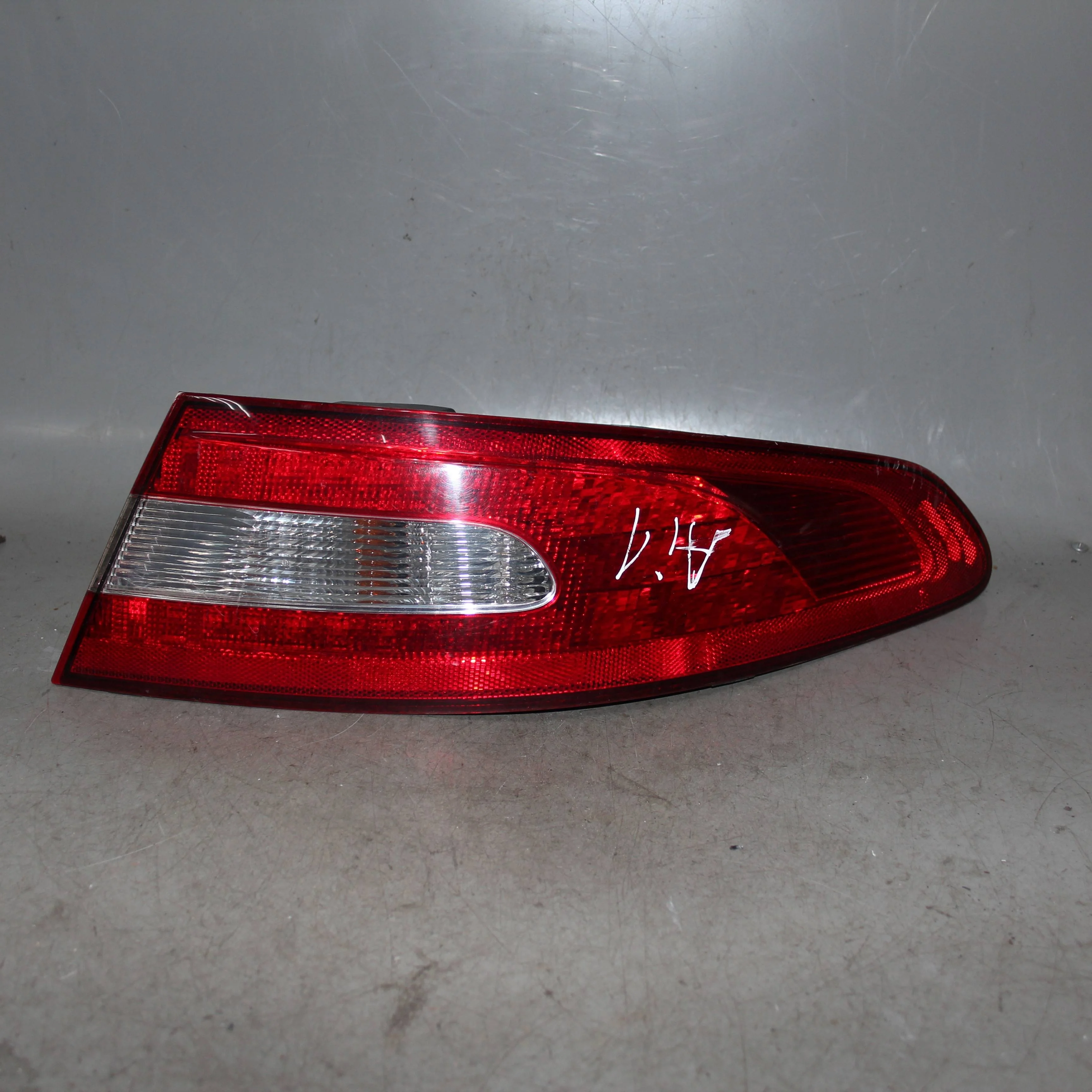 Фонарь задний наружный правый JAGUAR XF I (2007—2