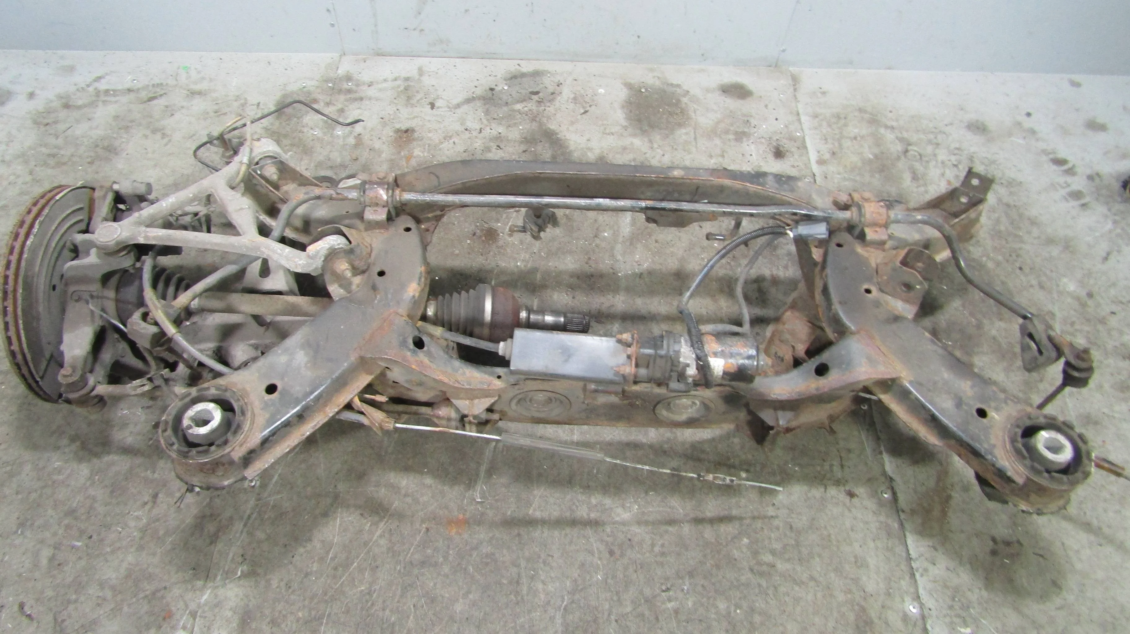 Полуось задняя левая (Привод) JAGUAR XF I (2007—2