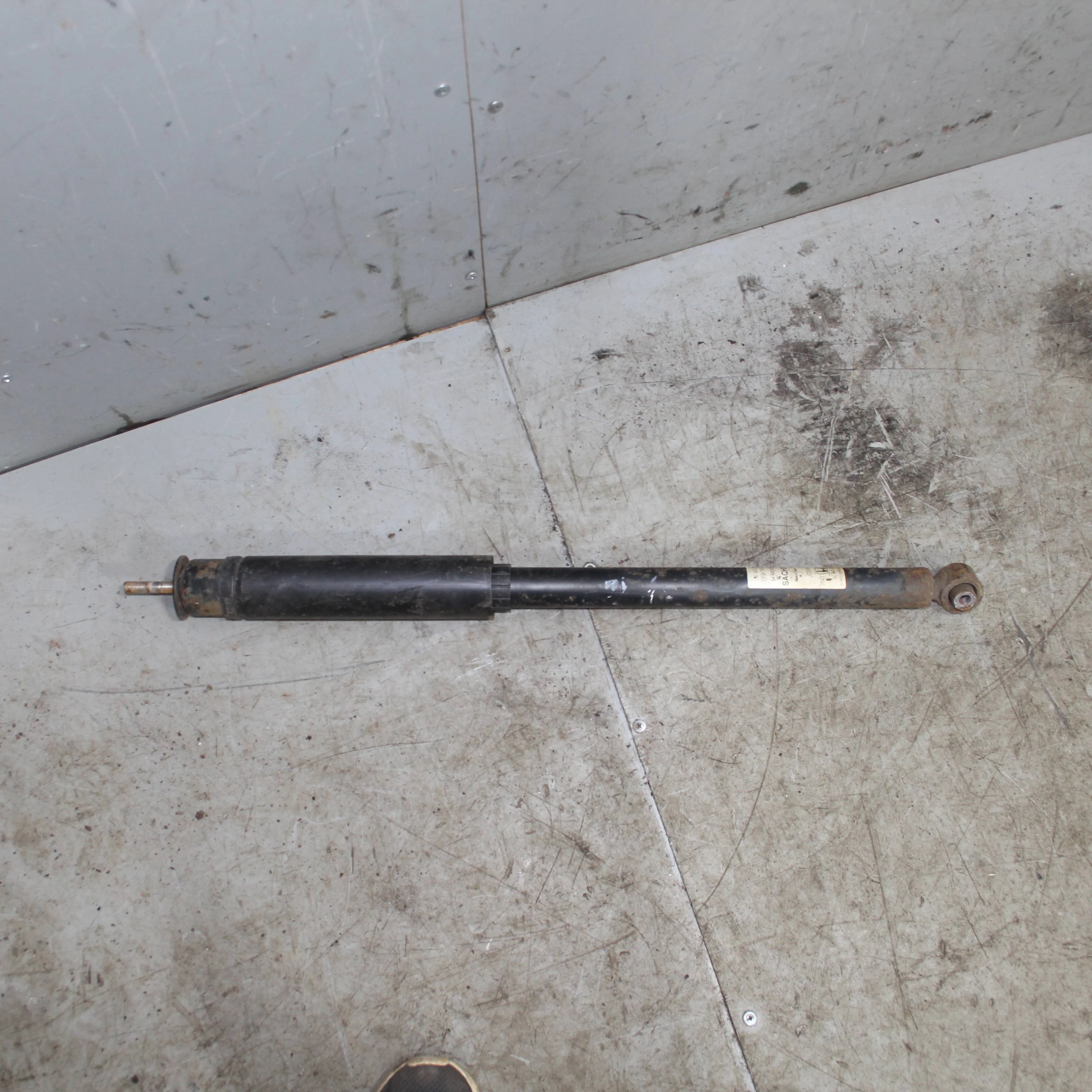 Амортизатор задний HONDA Civic IX (2011—2015)