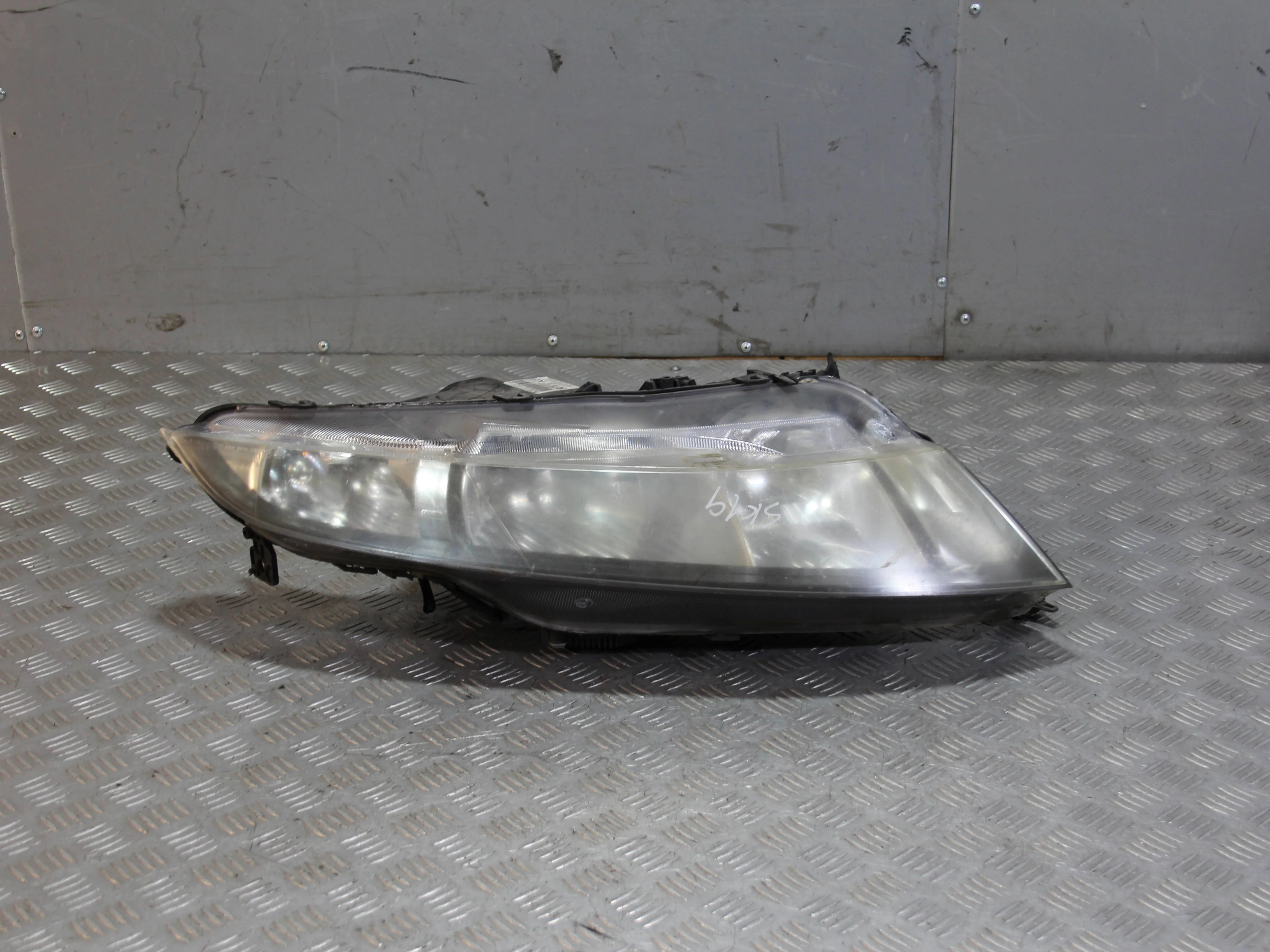 Фара правая ксенон HONDA Civic VIII (2005—2009)