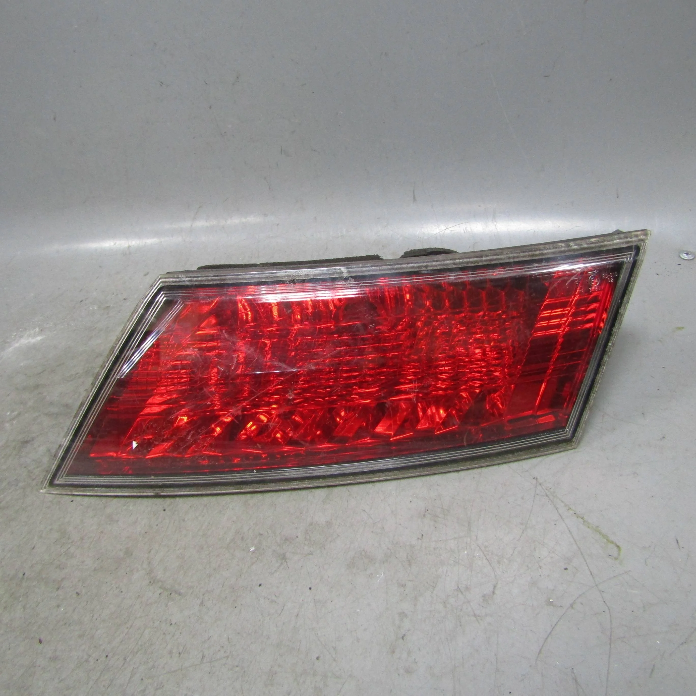 Фонарь внутренний правый HONDA Civic VIII (2005—2