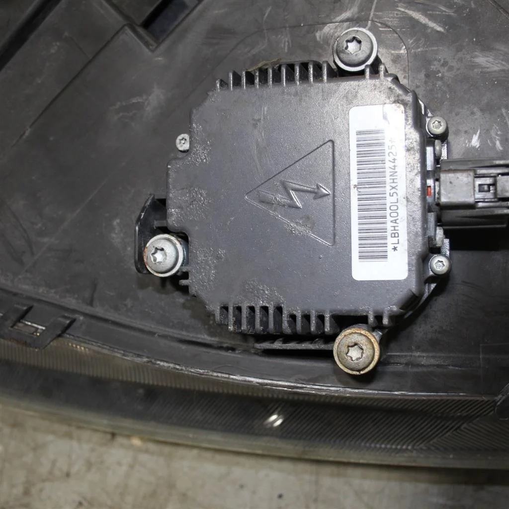 Блок розжига ксенона HONDA Civic VIII (2005—2009)