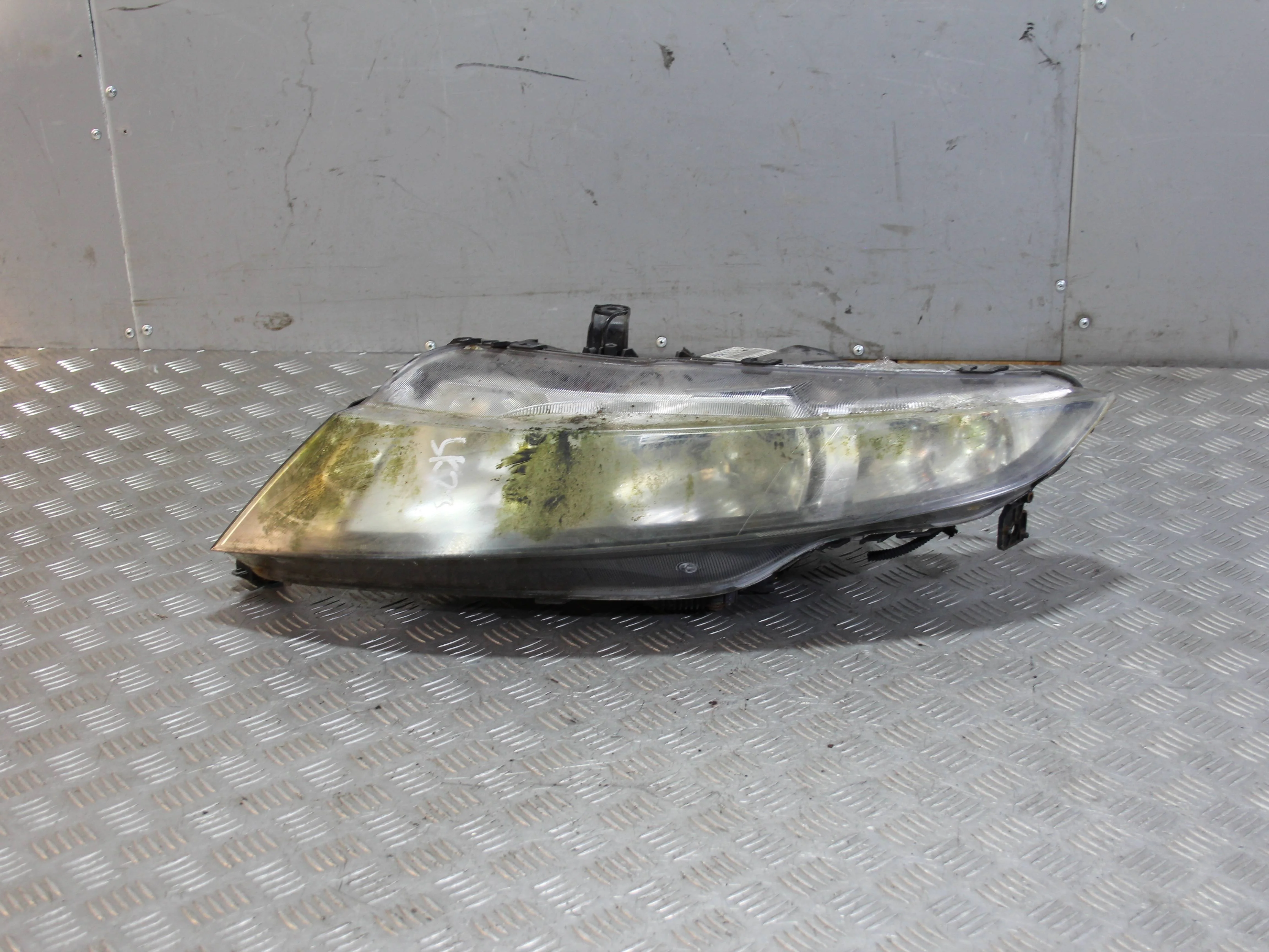 Фара левая ксенон HONDA Civic VIII (2005—2009)