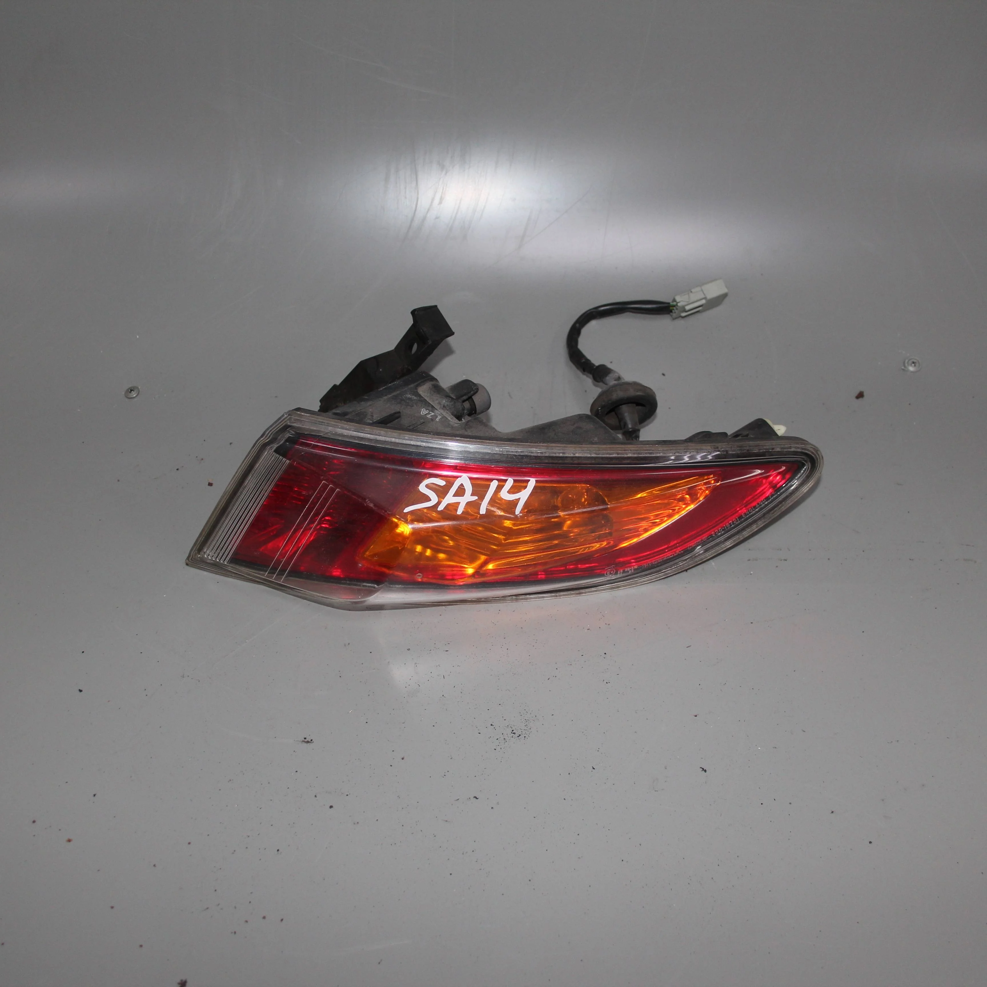 Фонарь внешний правый HONDA Civic VIII (2005—2009)