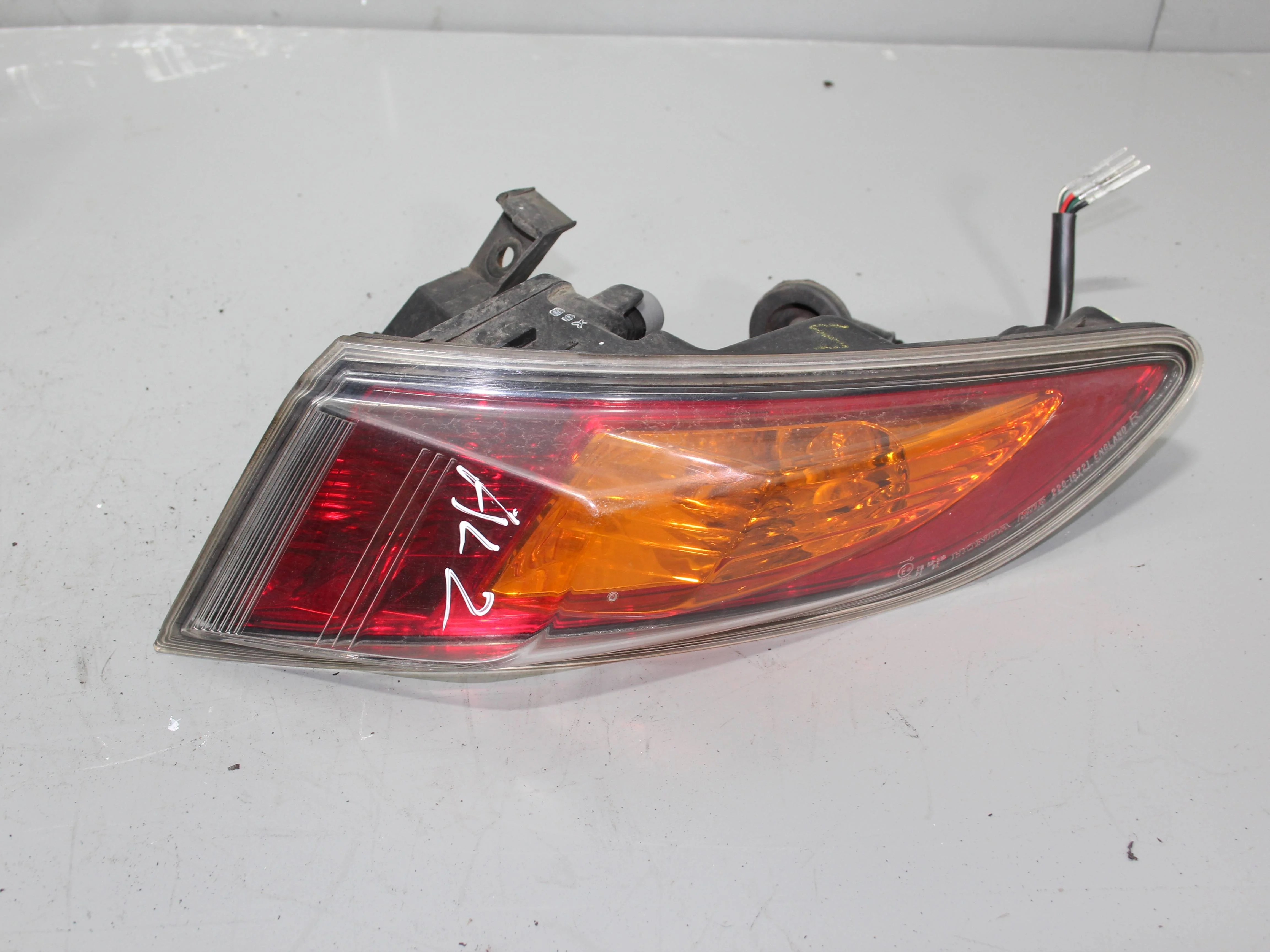 Фонарь внешний правый HONDA Civic VIII (2005—2009)