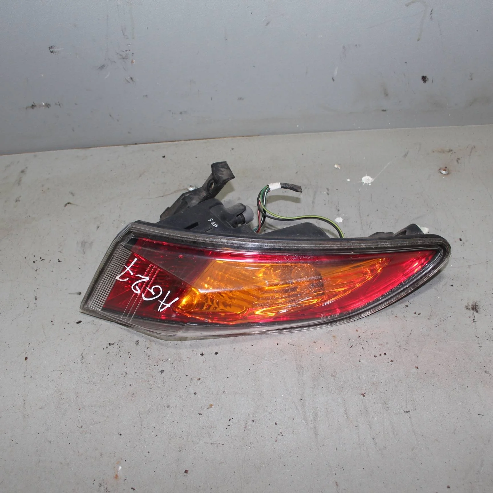 Фонарь внешний правый HONDA Civic VIII (2005—2009)