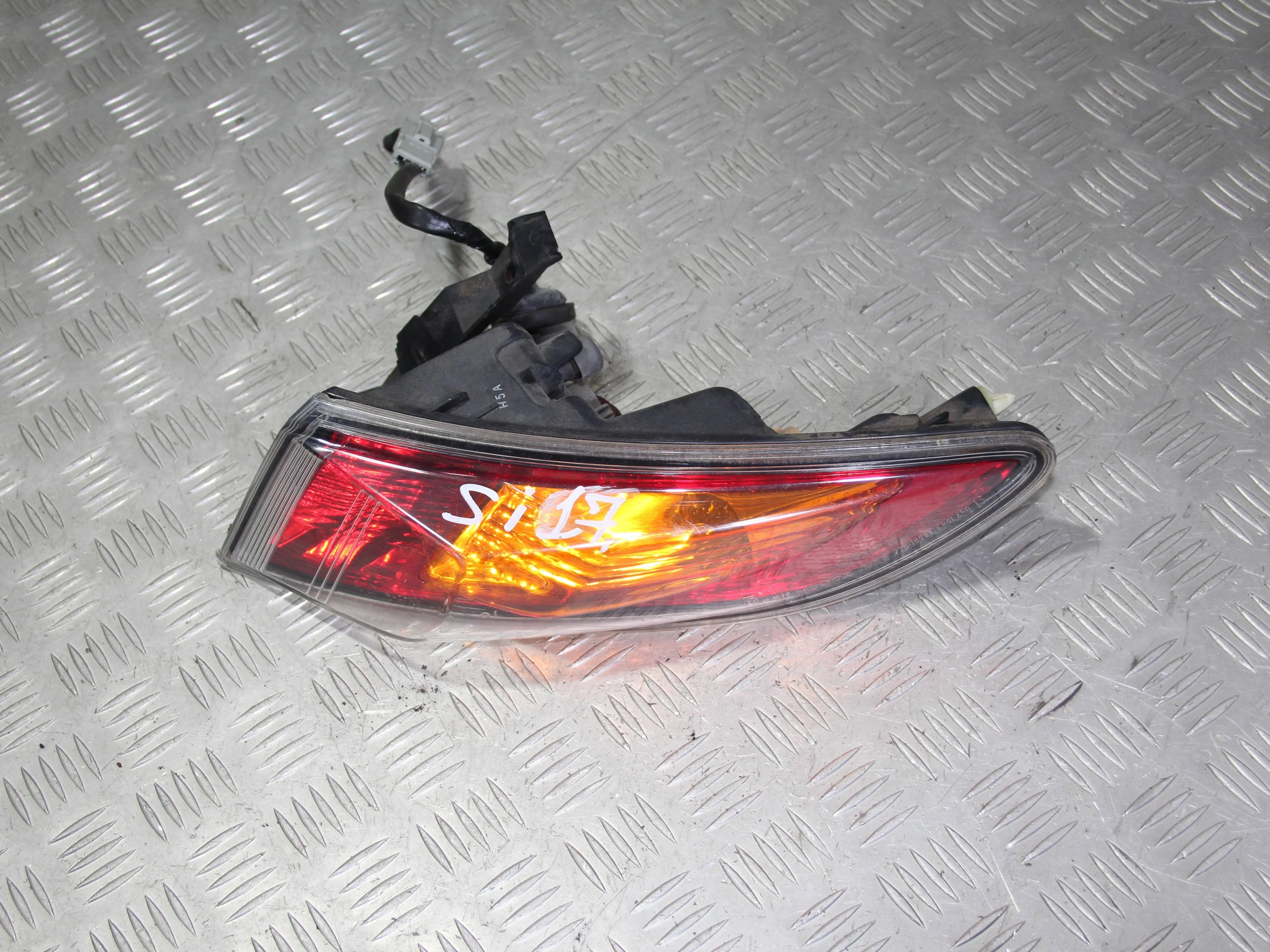 Фонарь внешний правый HONDA Civic VIII (2005—2009)