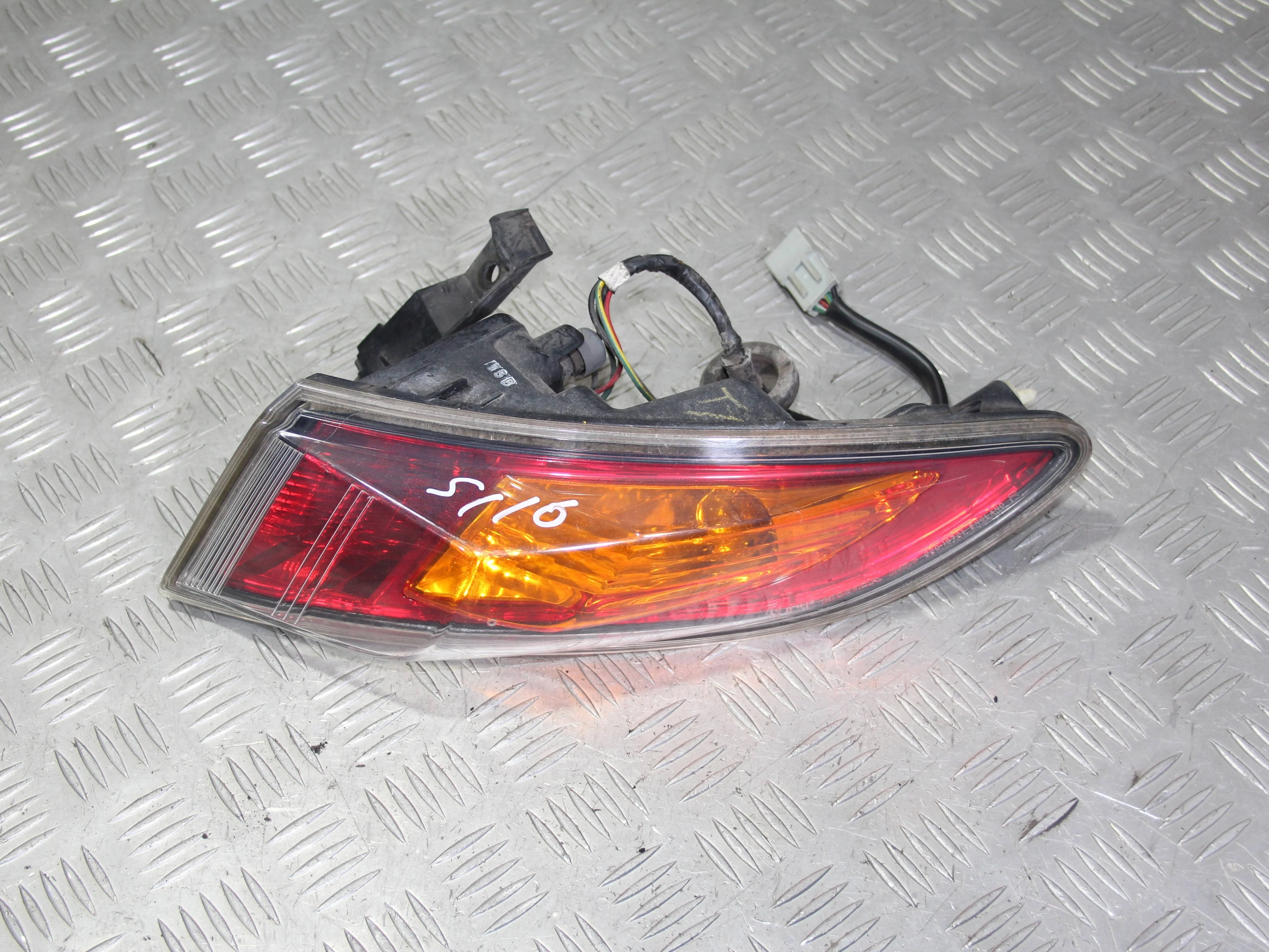 Фонарь внешний правый HONDA Civic VIII (2005—2009)