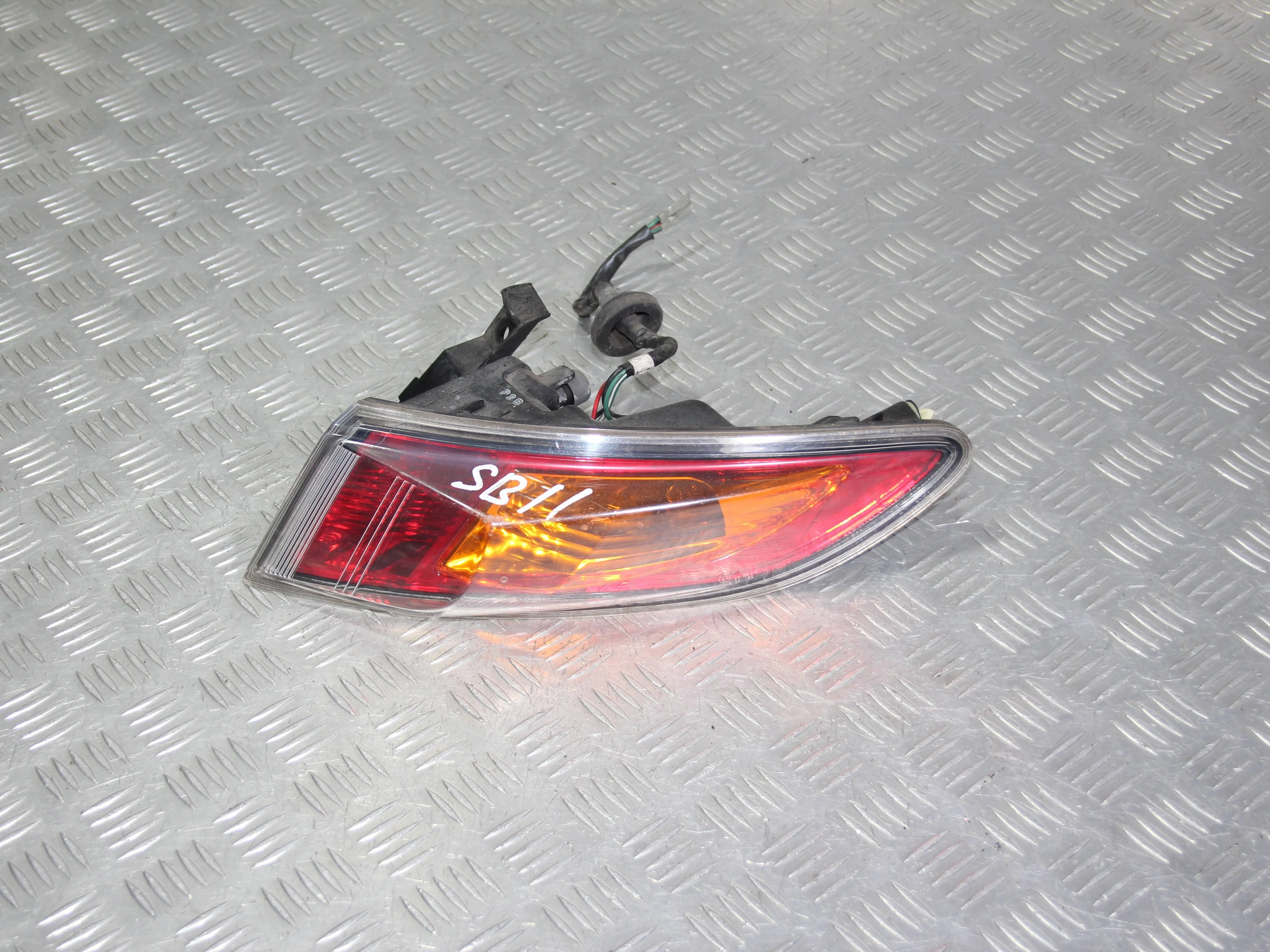 Фонарь внешний правый HONDA Civic VIII (2005—2009)