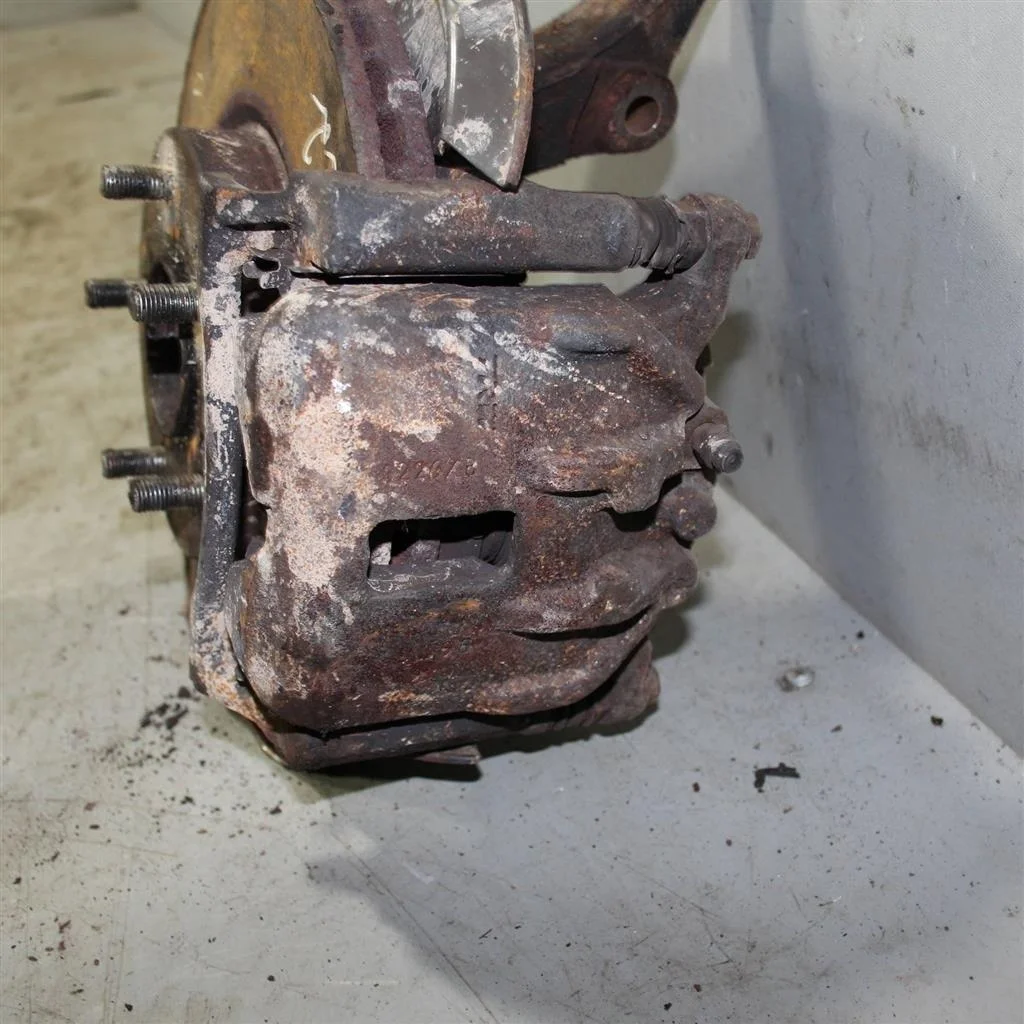 Суппорт передний правый HONDA Civic VIII (2005—20