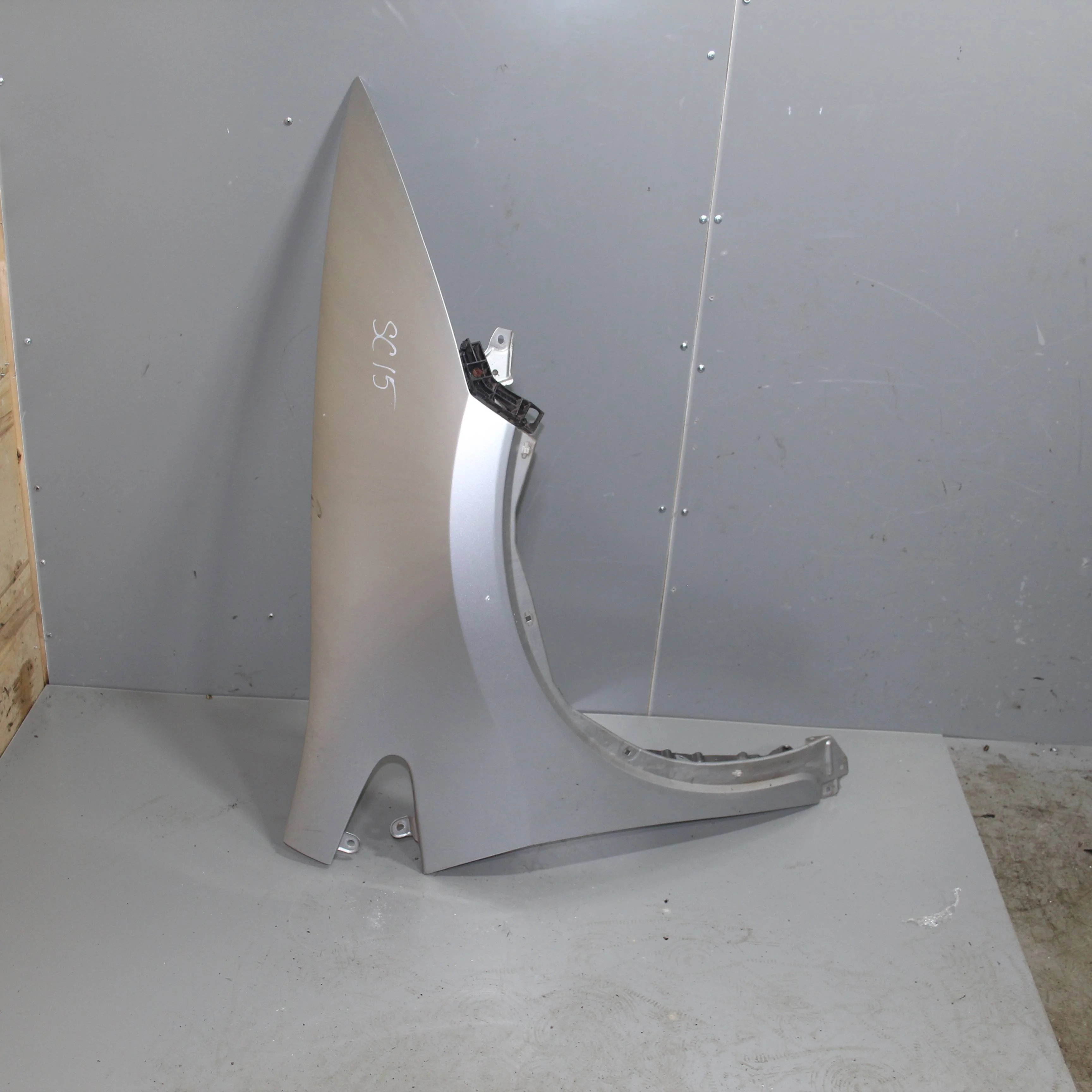 Крыло переднее правое HONDA Civic VIII (2005—2009)