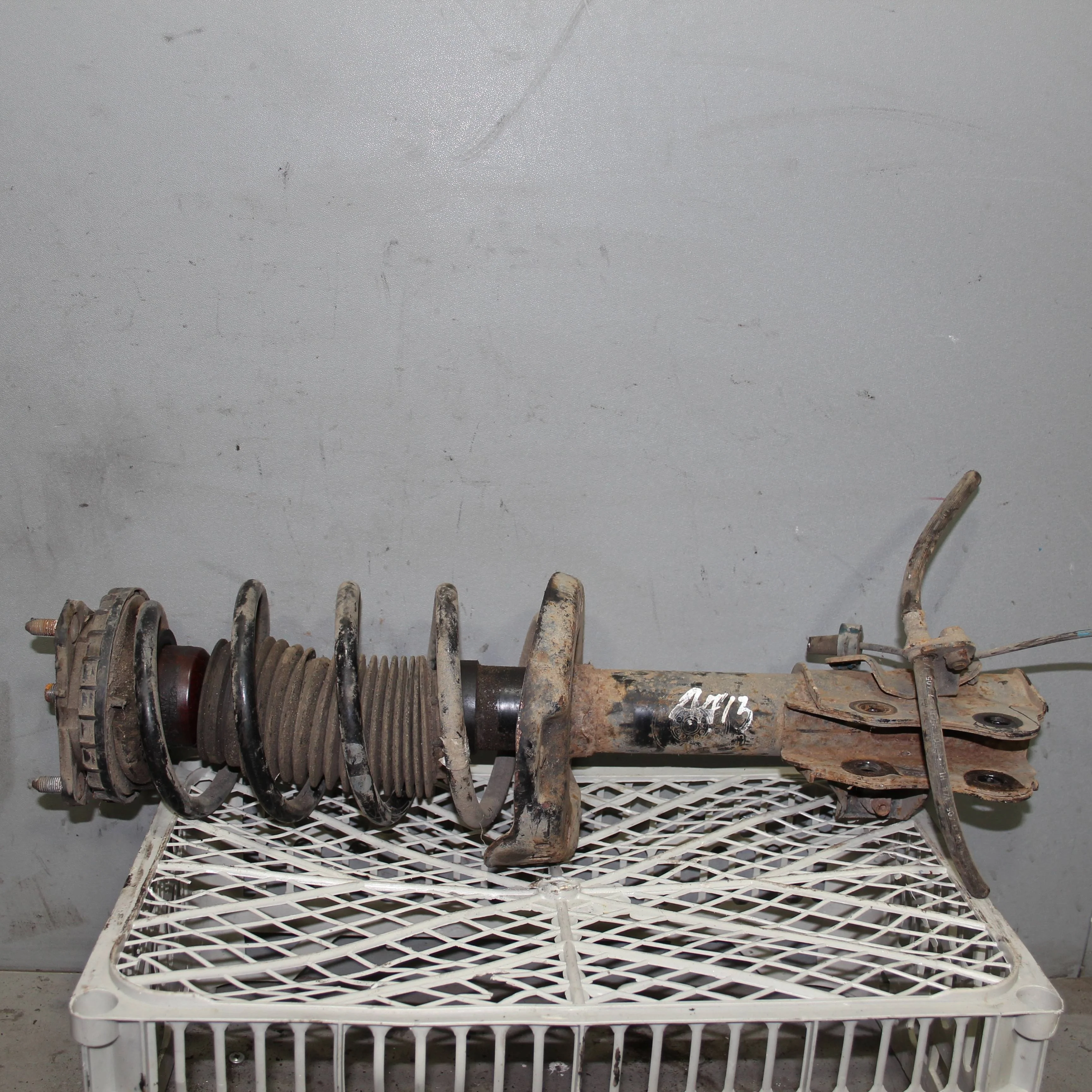 Амортизатор передний левый HONDA Civic VIII (2005