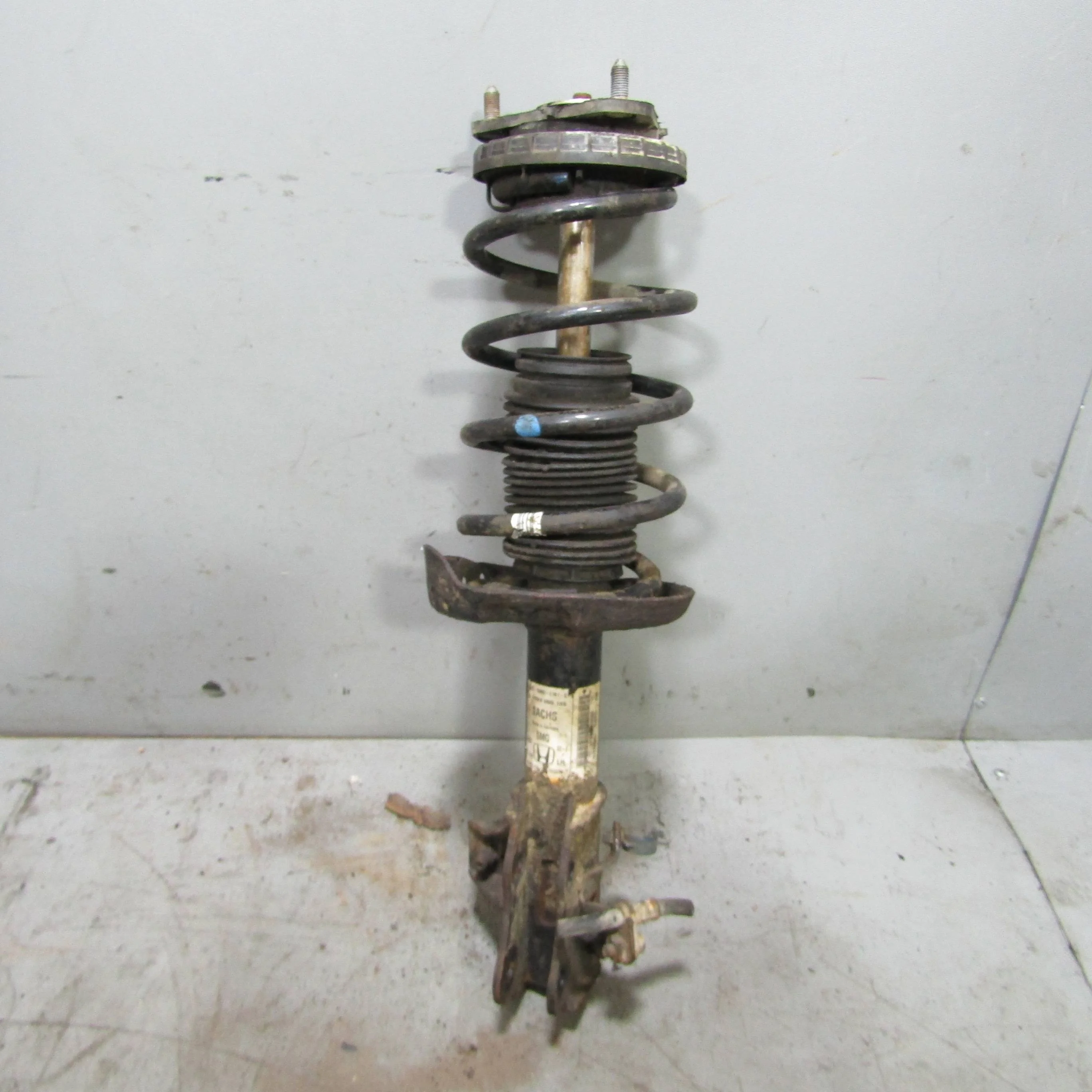 Амортизатор передний левый HONDA Civic VIII (2005