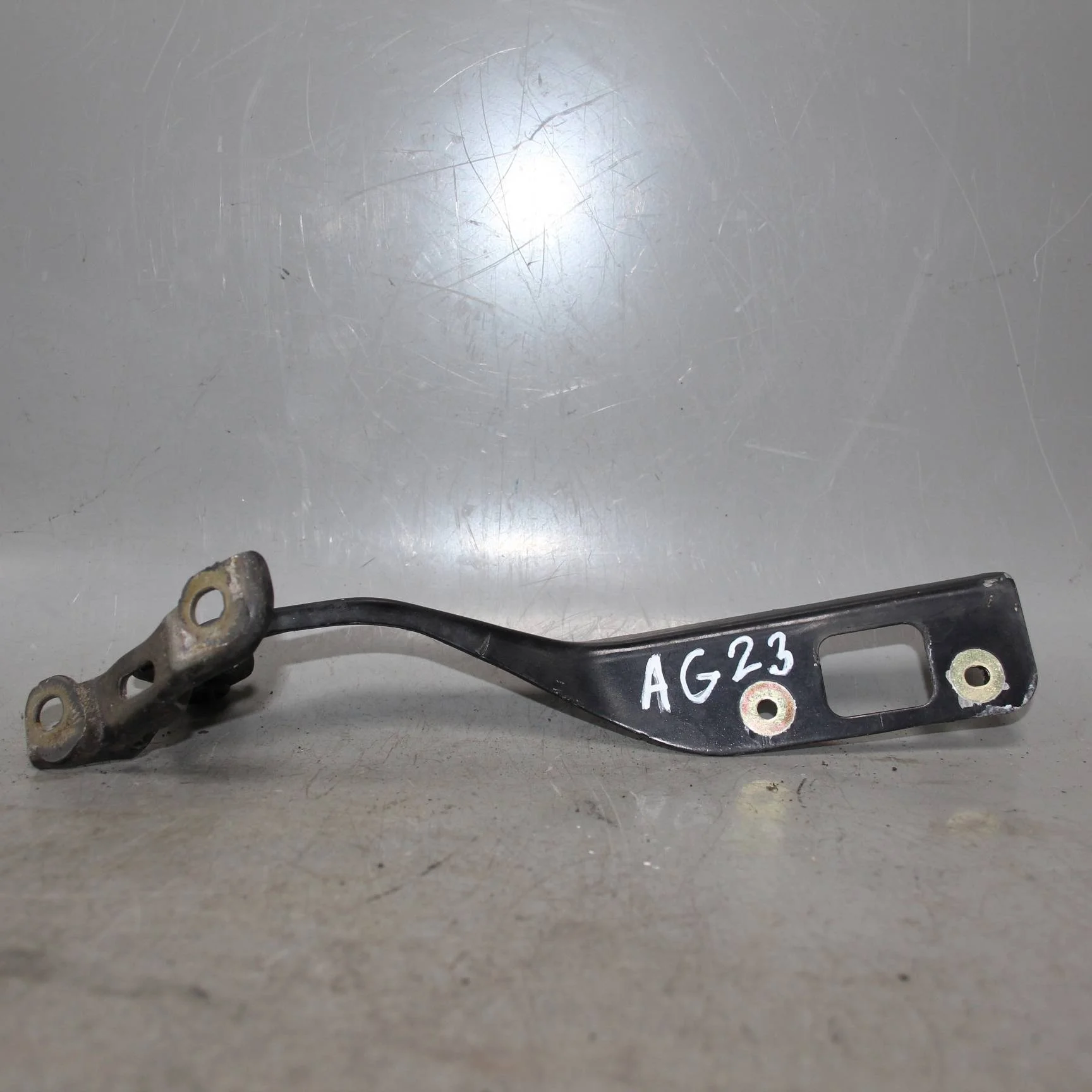 Петля капота правая HONDA Civic VIII (2005—2009)