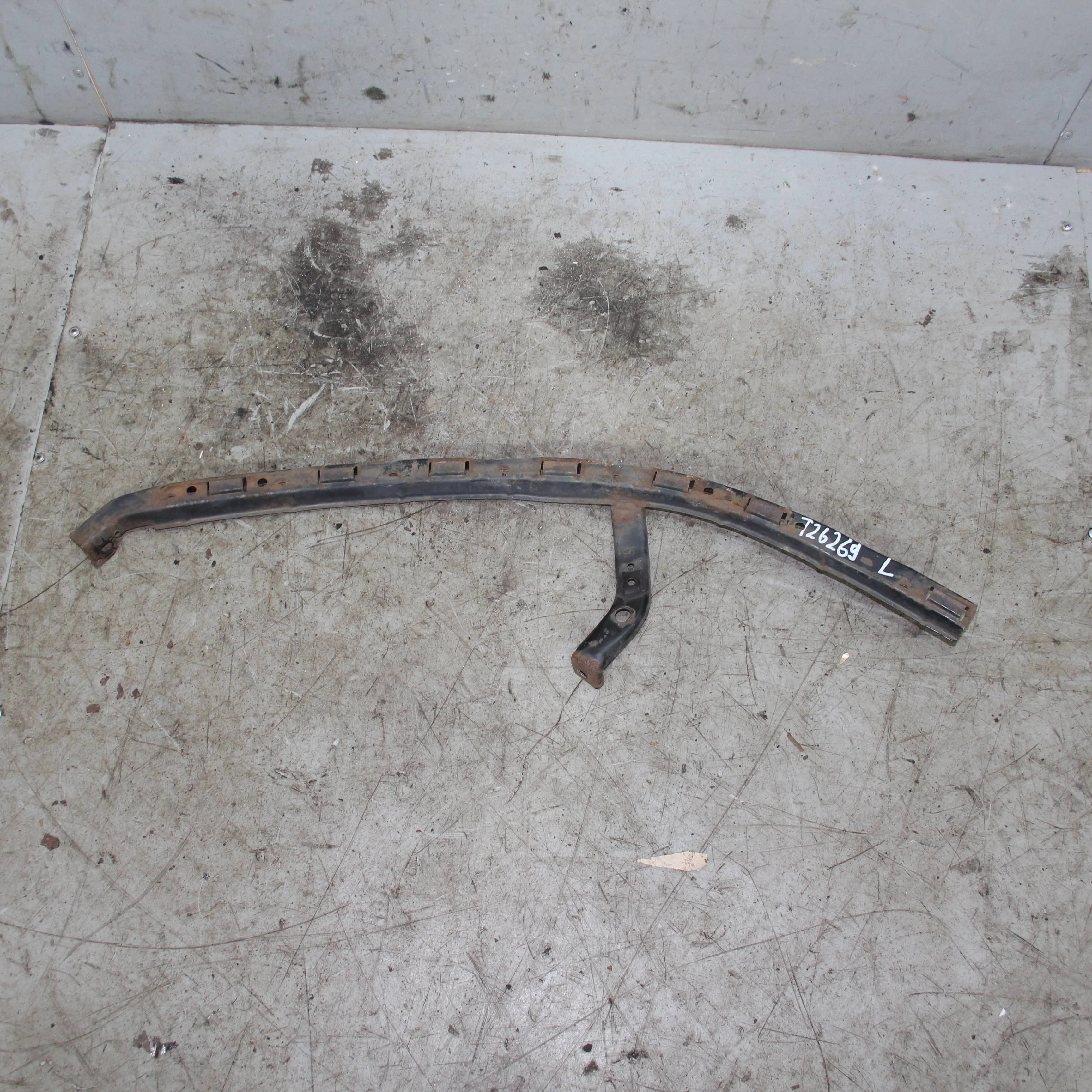 Крепление фары железное левое HONDA Civic VIII (2