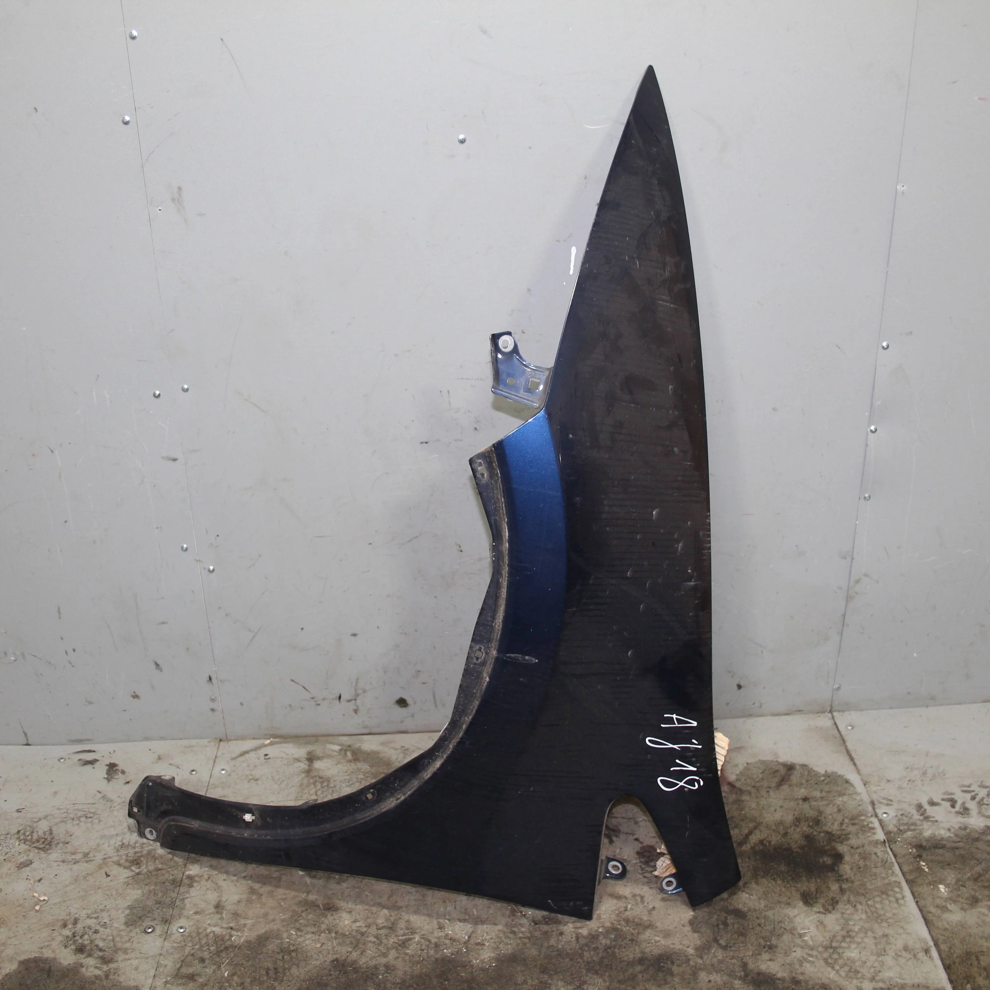 Крыло переднее левое HONDA Civic VIII (2005—2009)