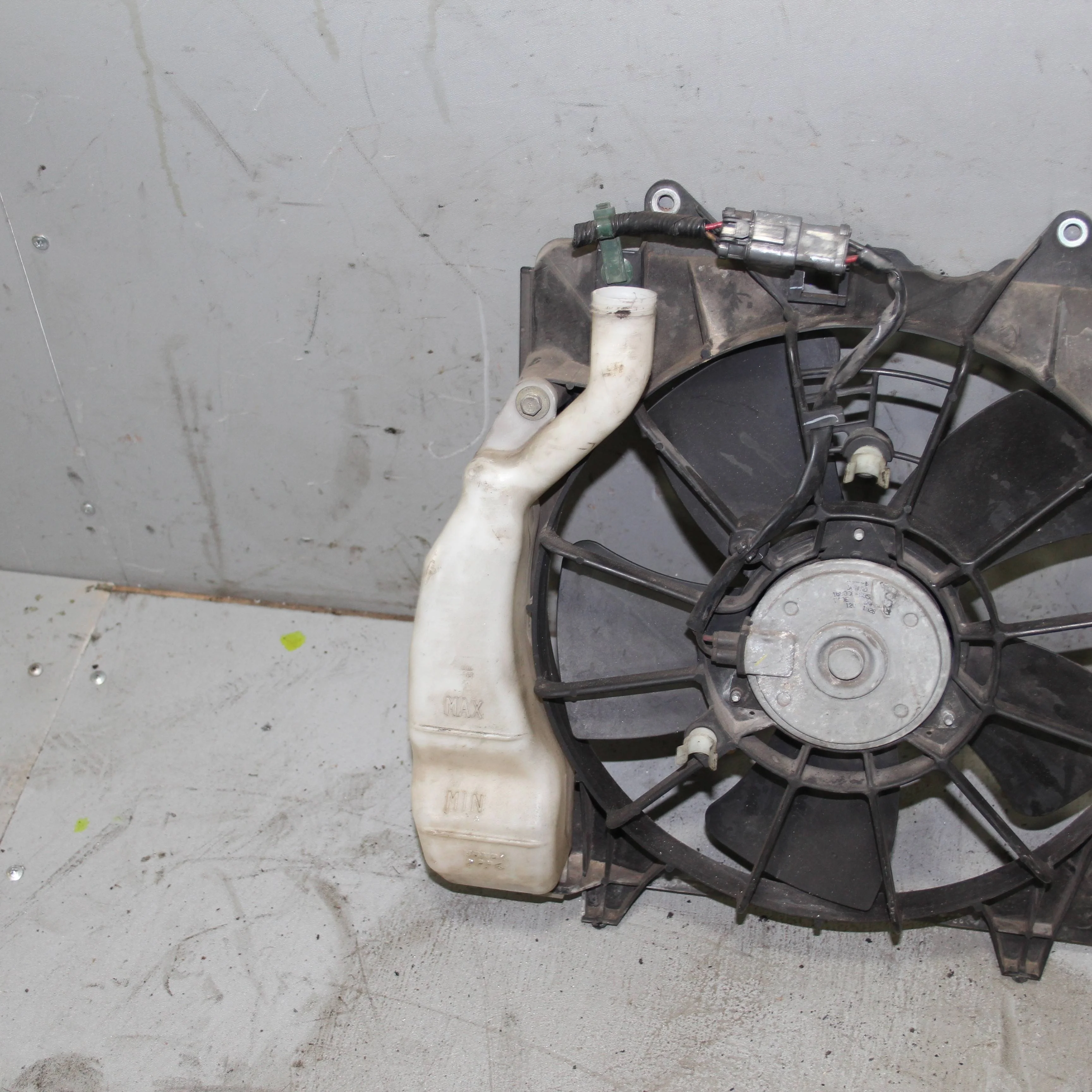 Бачок расширительный HONDA Civic VIII (2005—2009)