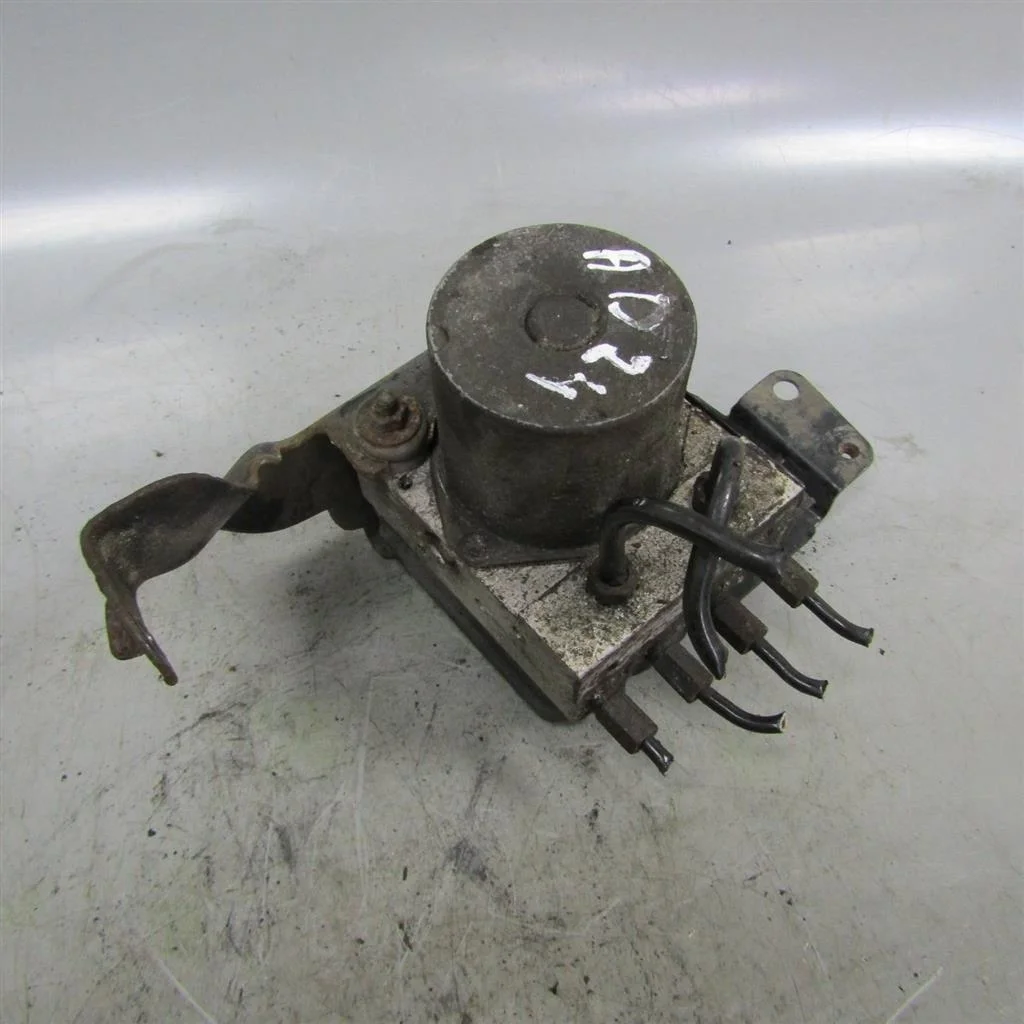 Блок ABS (насос) HONDA Civic VIII (2005—2009)