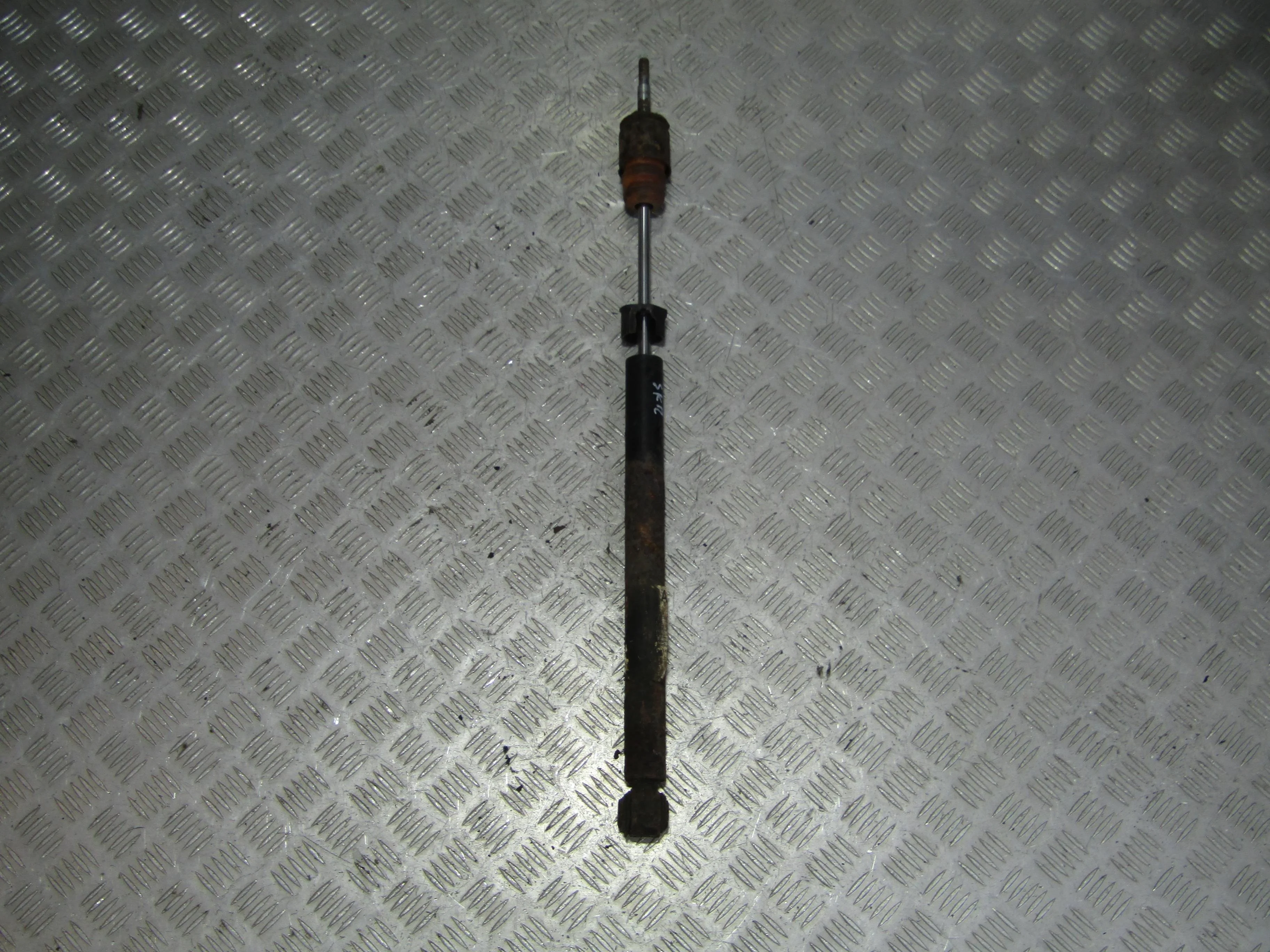 Амортизатор задний HONDA Civic VIII (2005—2009)