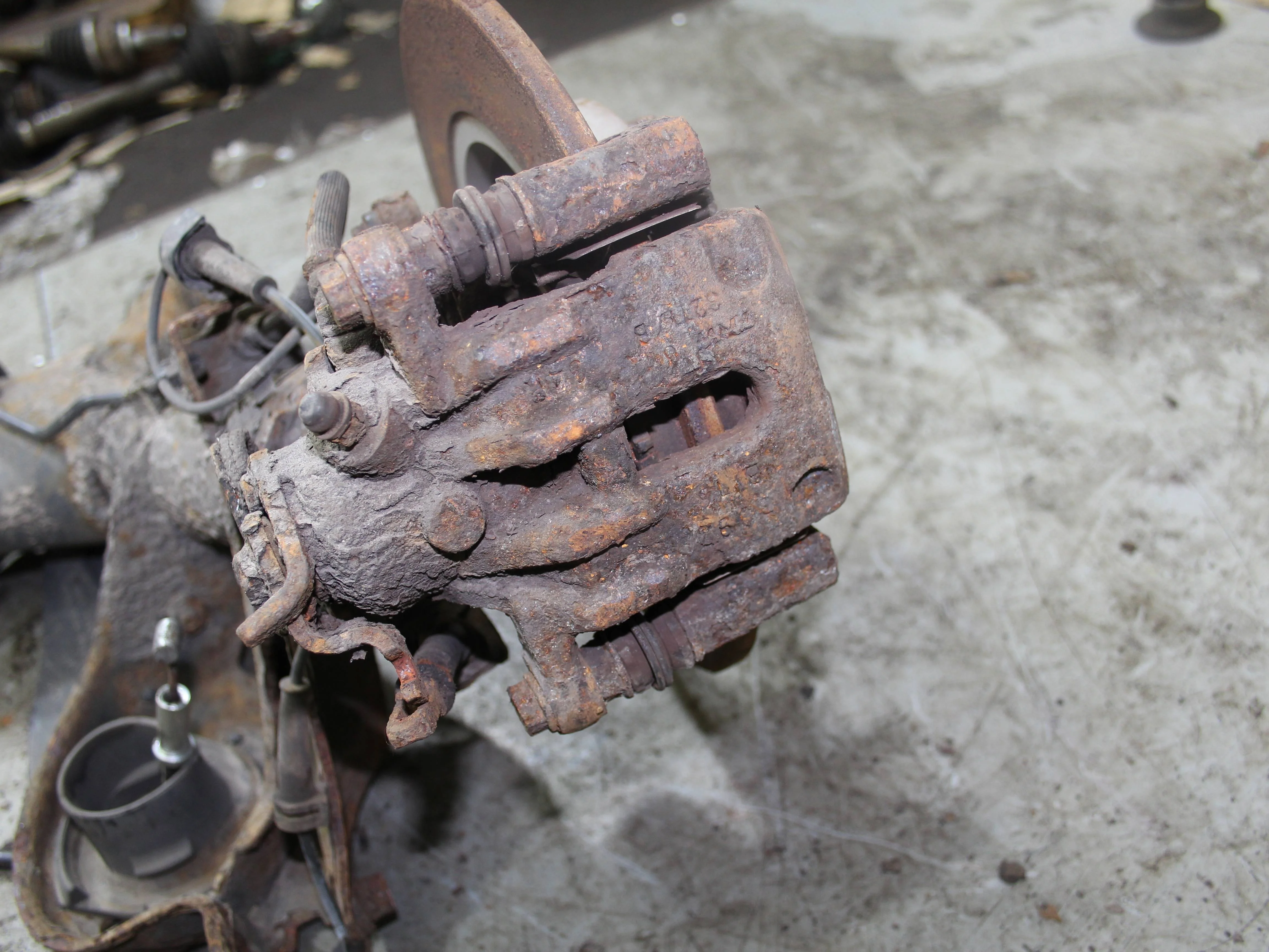 Суппорт задний правый HONDA Civic VIII (2005—2009)