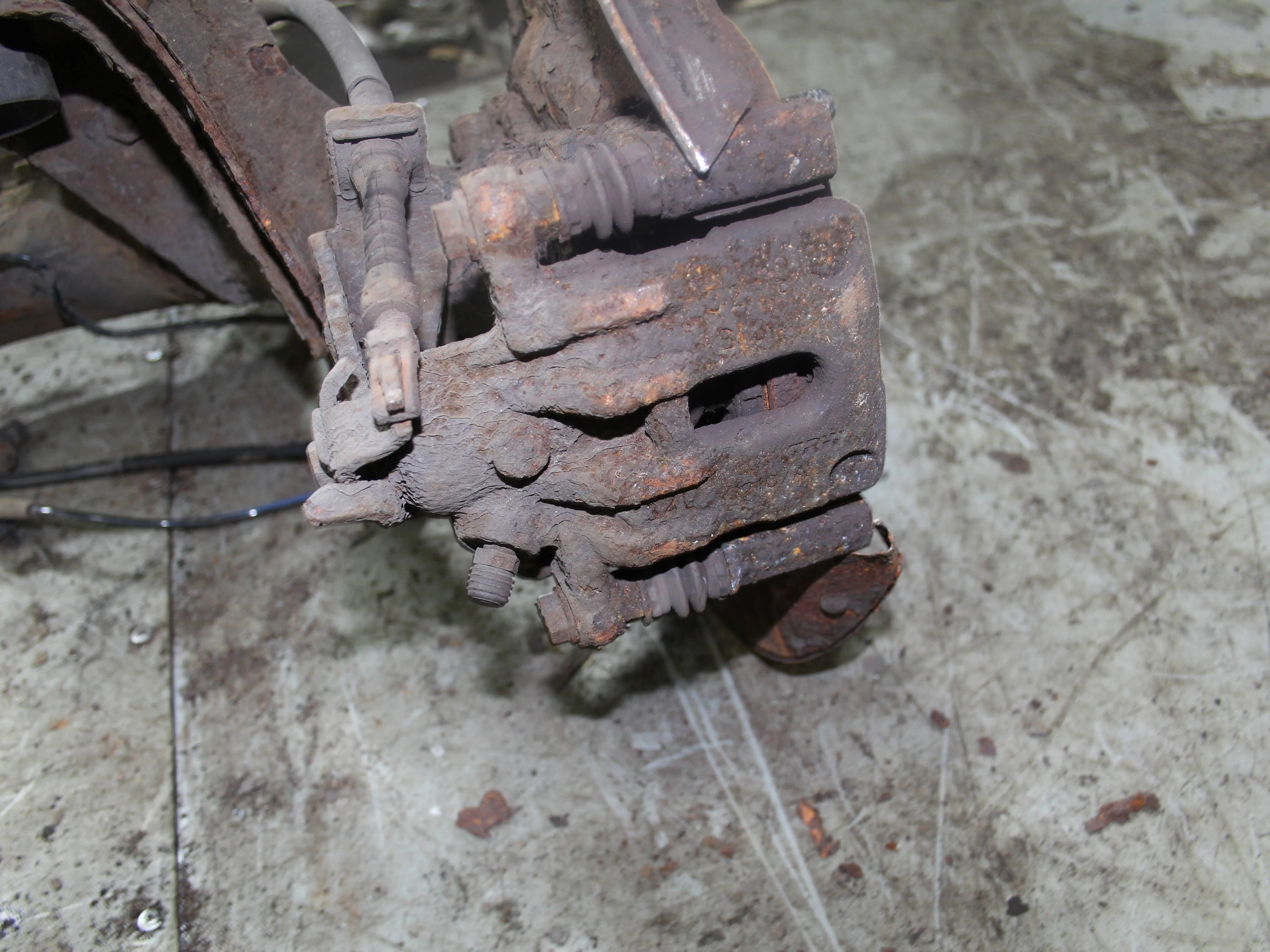 Суппорт задний правый HONDA Civic VIII (2005—2009)