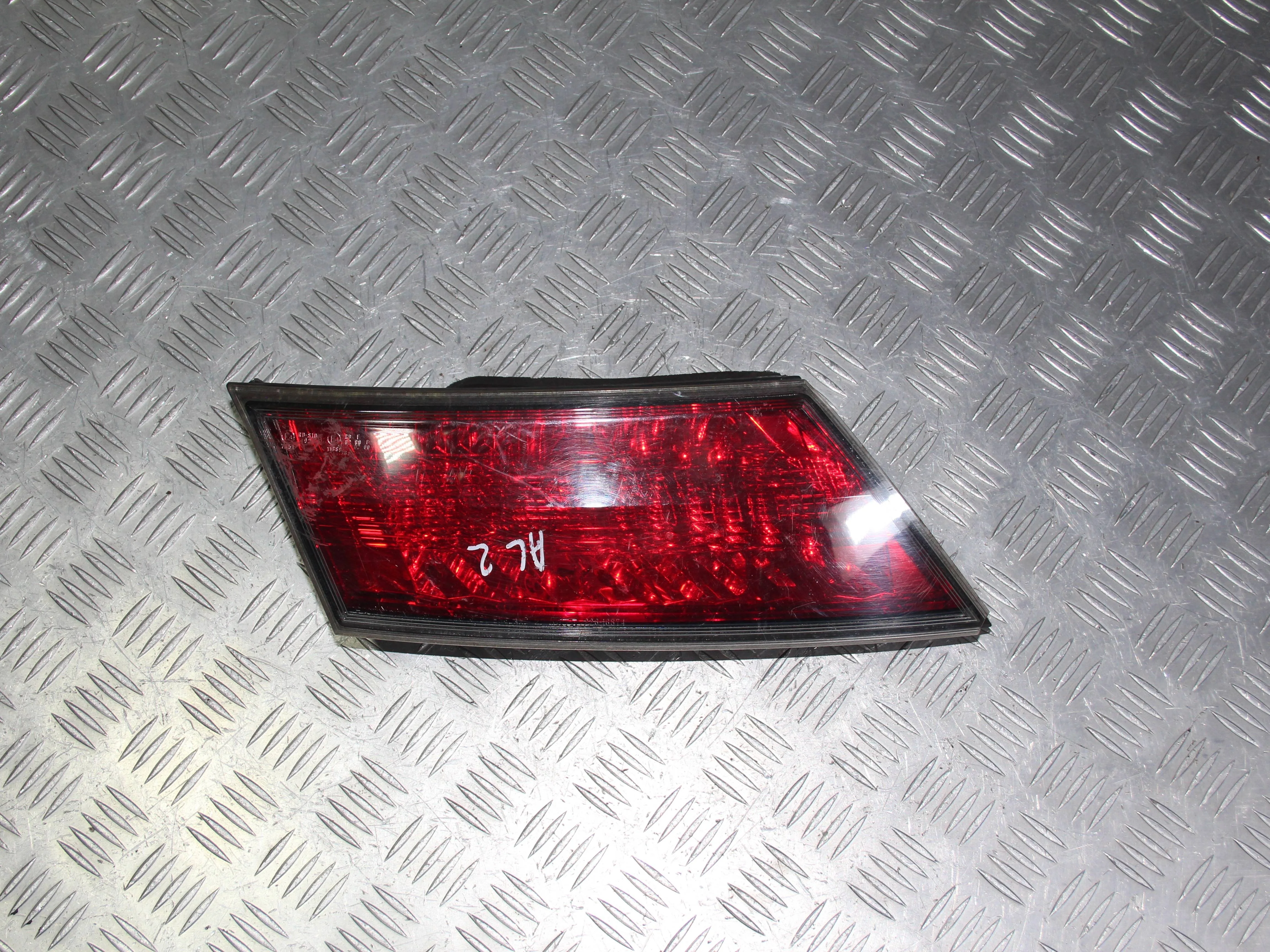 Фонарь внутренний левый HONDA Civic VIII (2005—20