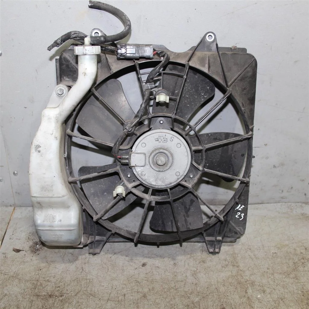 Диффузор с вентилятором (основной) HONDA Civic VI