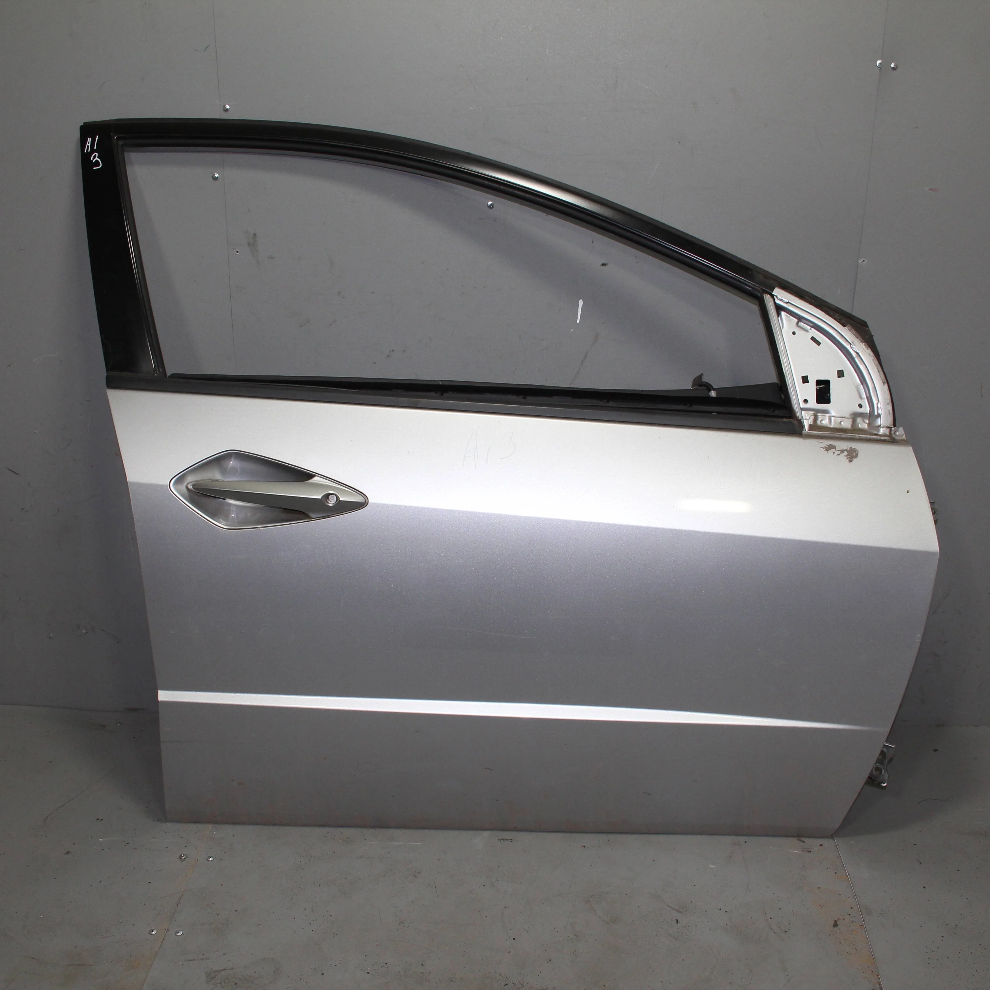 Дверь передняя правая HONDA Civic VIII (2005—2009)