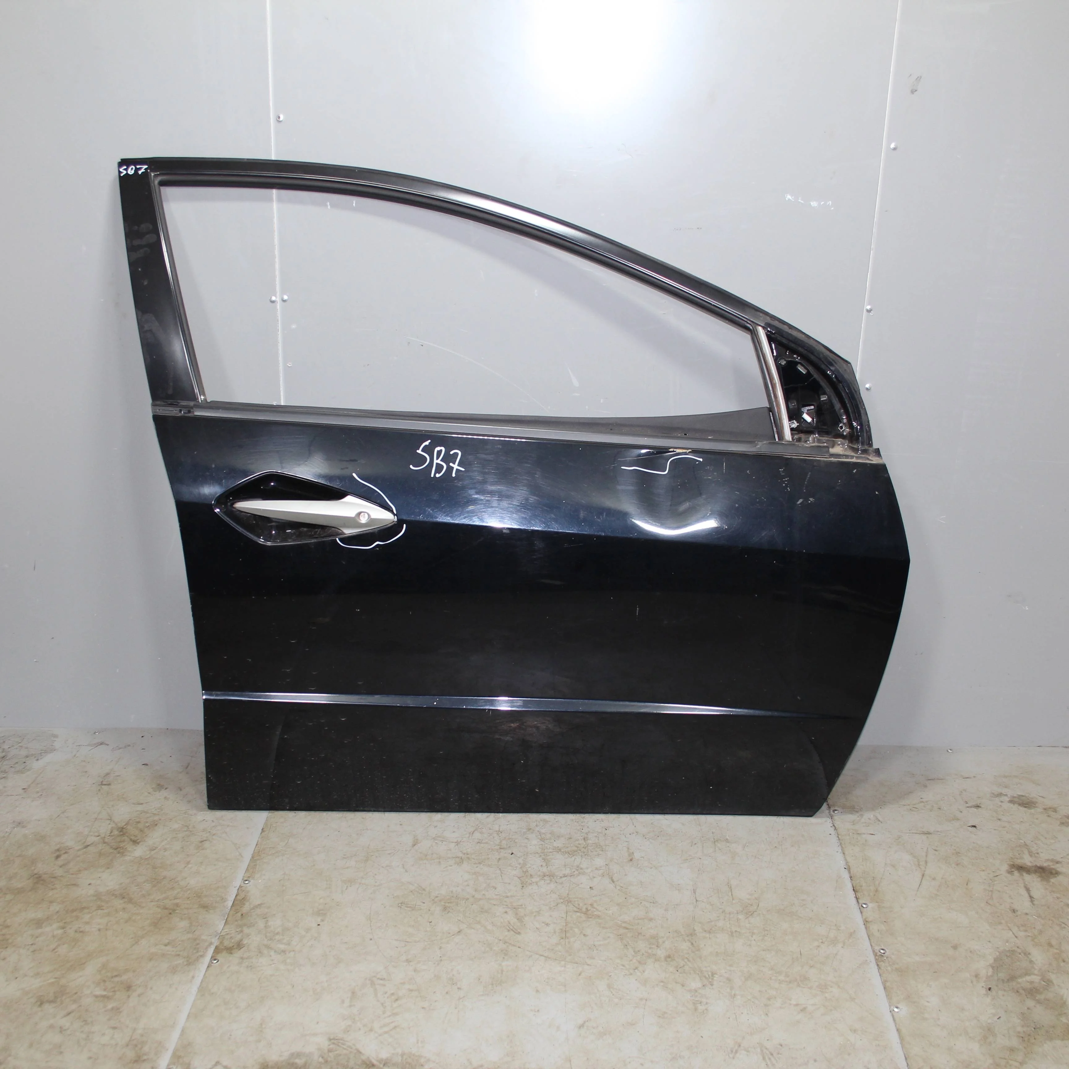 Дверь передняя правая HONDA Civic VIII (2005—2009)