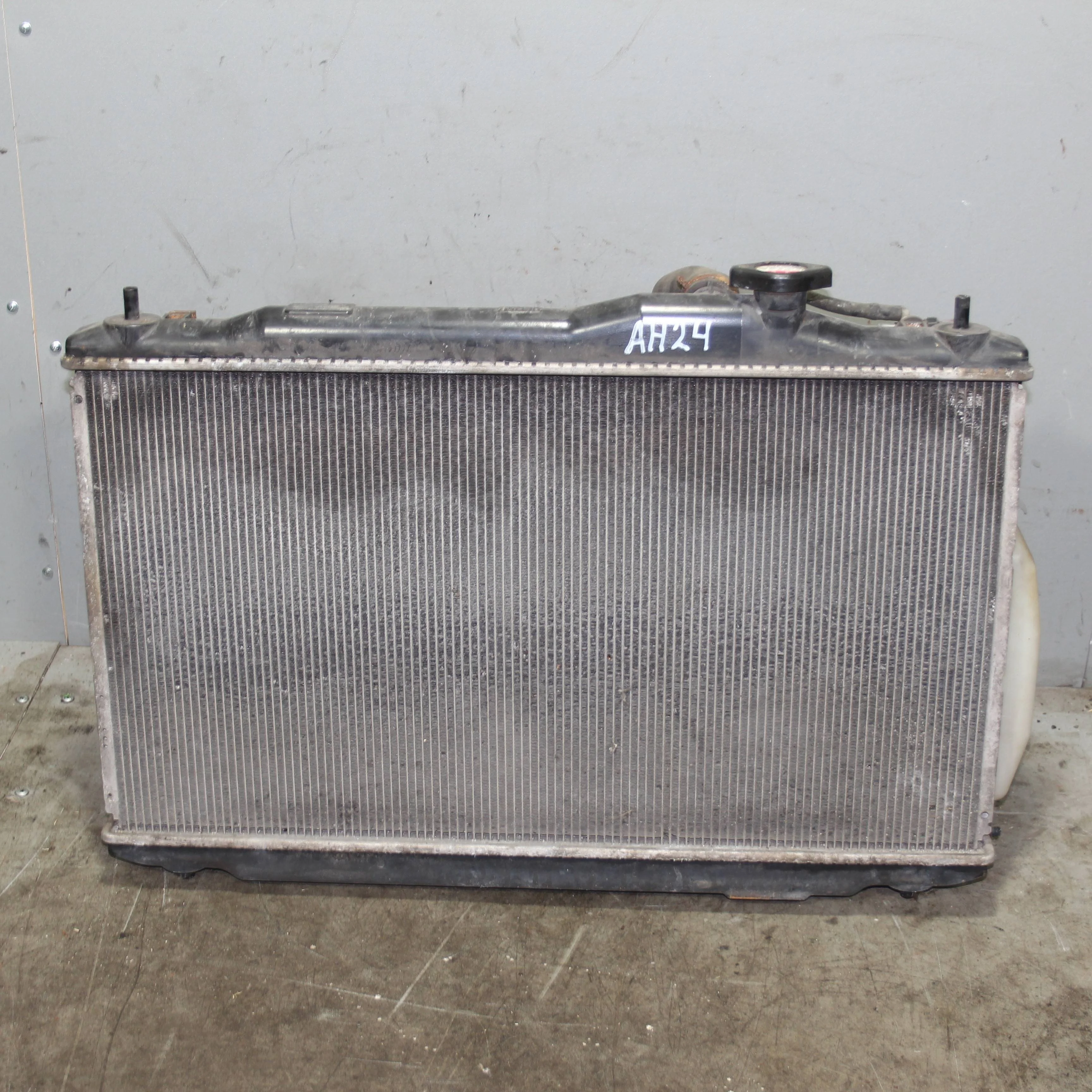 Радиатор основной HONDA Civic VIII (2005—2009)