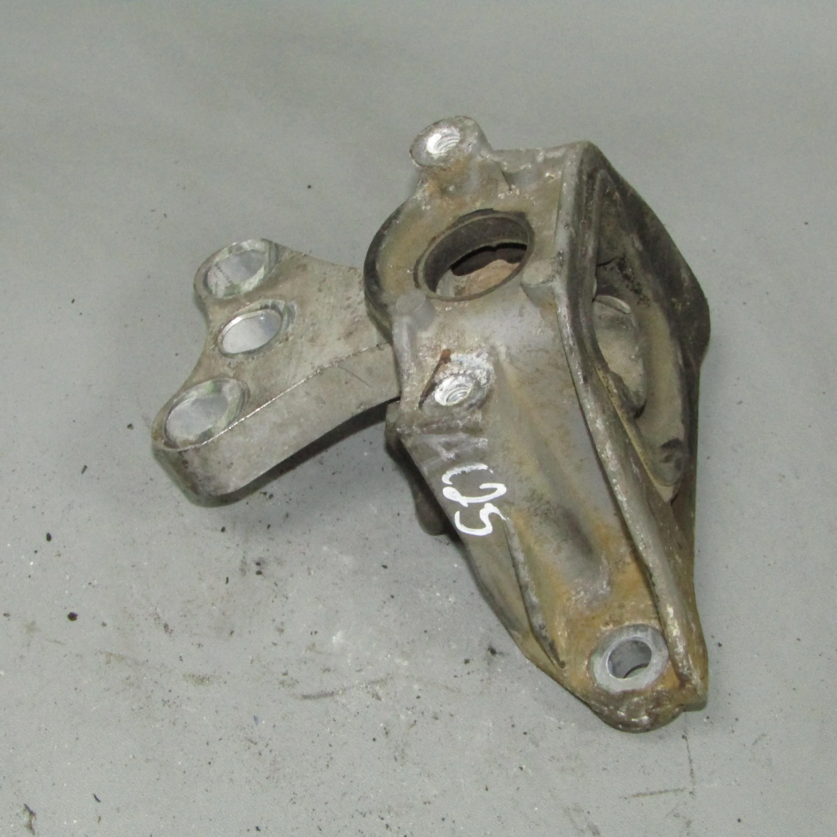 Опора КПП левая HONDA Civic VIII (2005—2009)