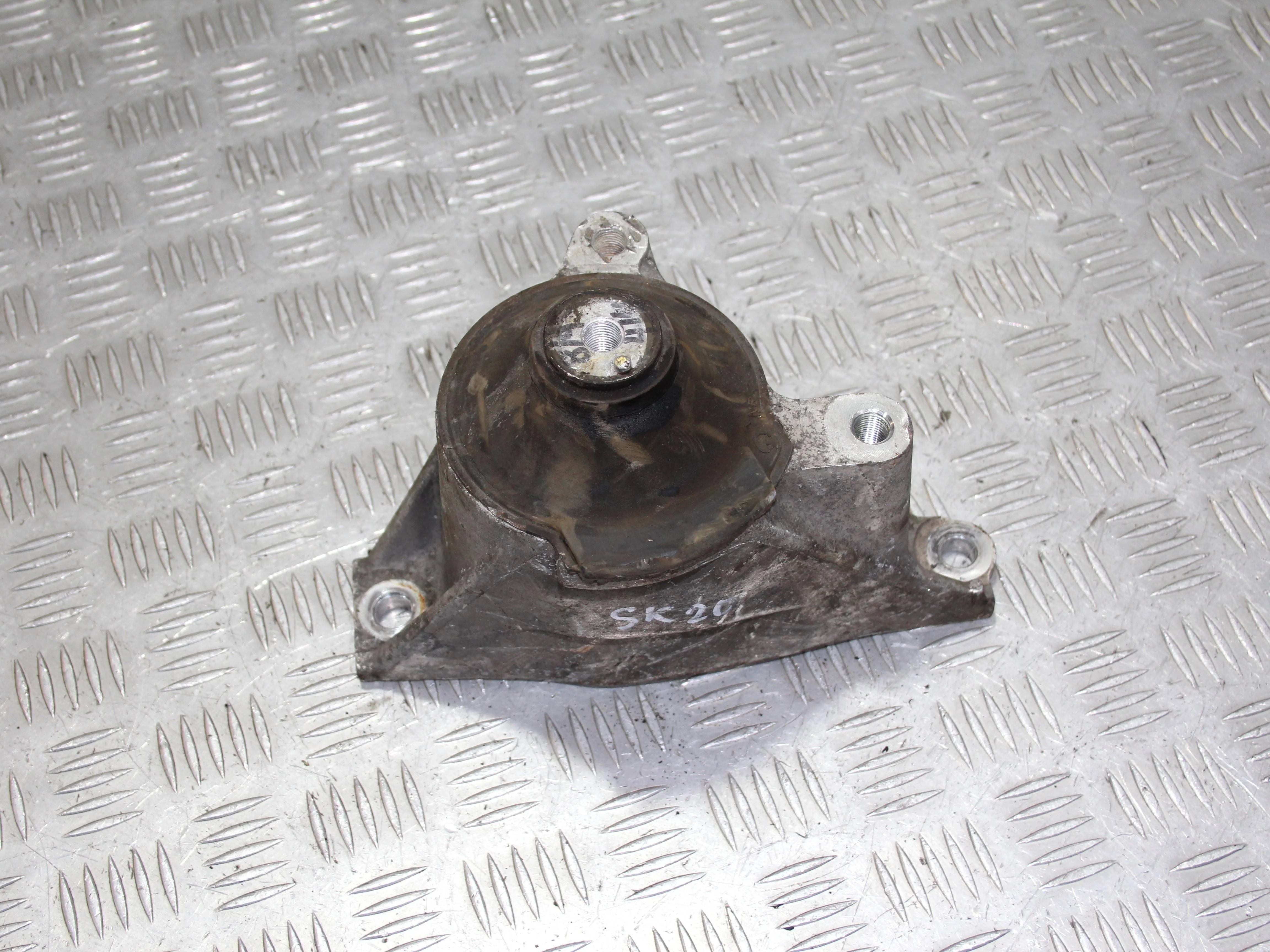 Опора двигателя правая HONDA Civic VIII (2005—200