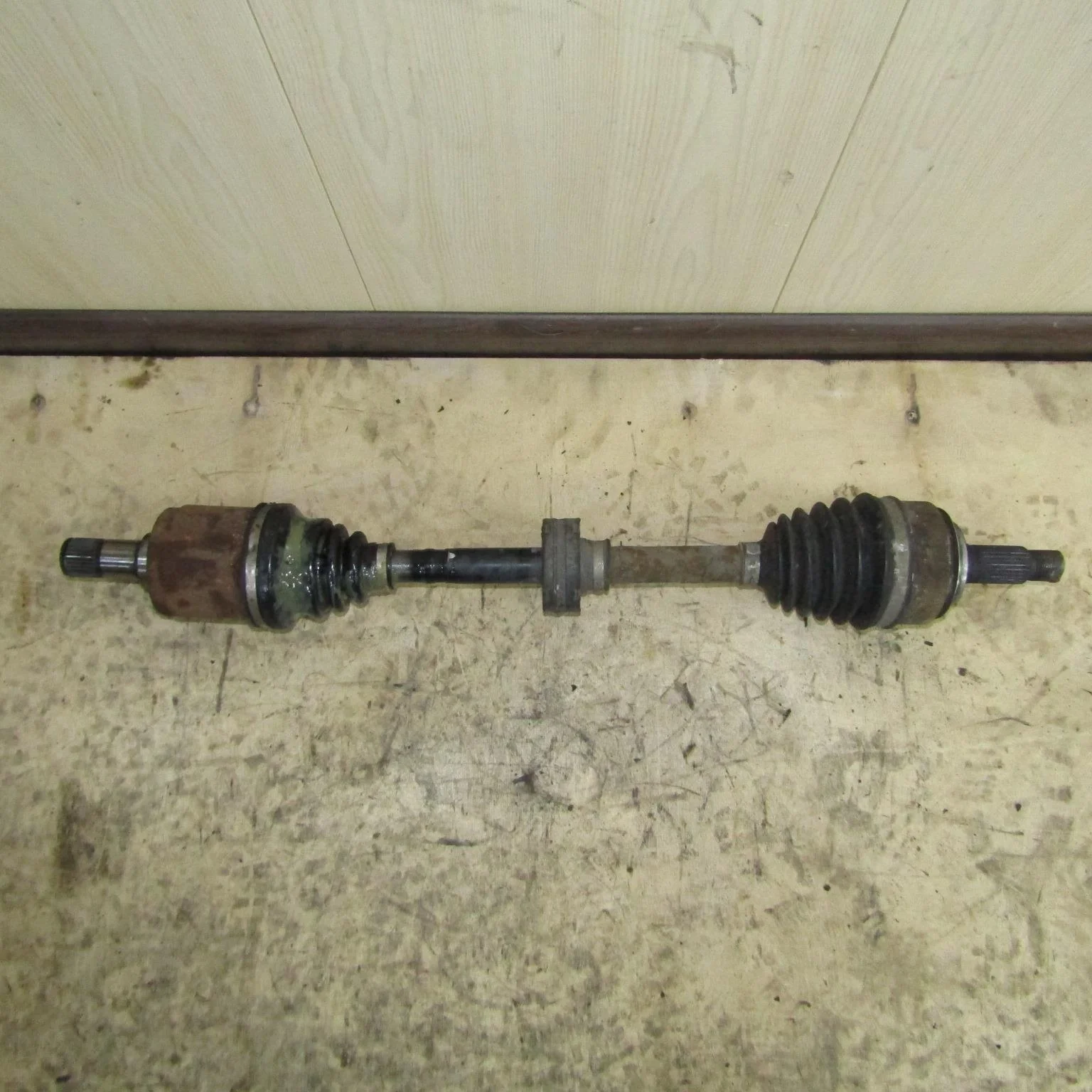 Полуось передняя левая (Привод) HONDA Civic VIII