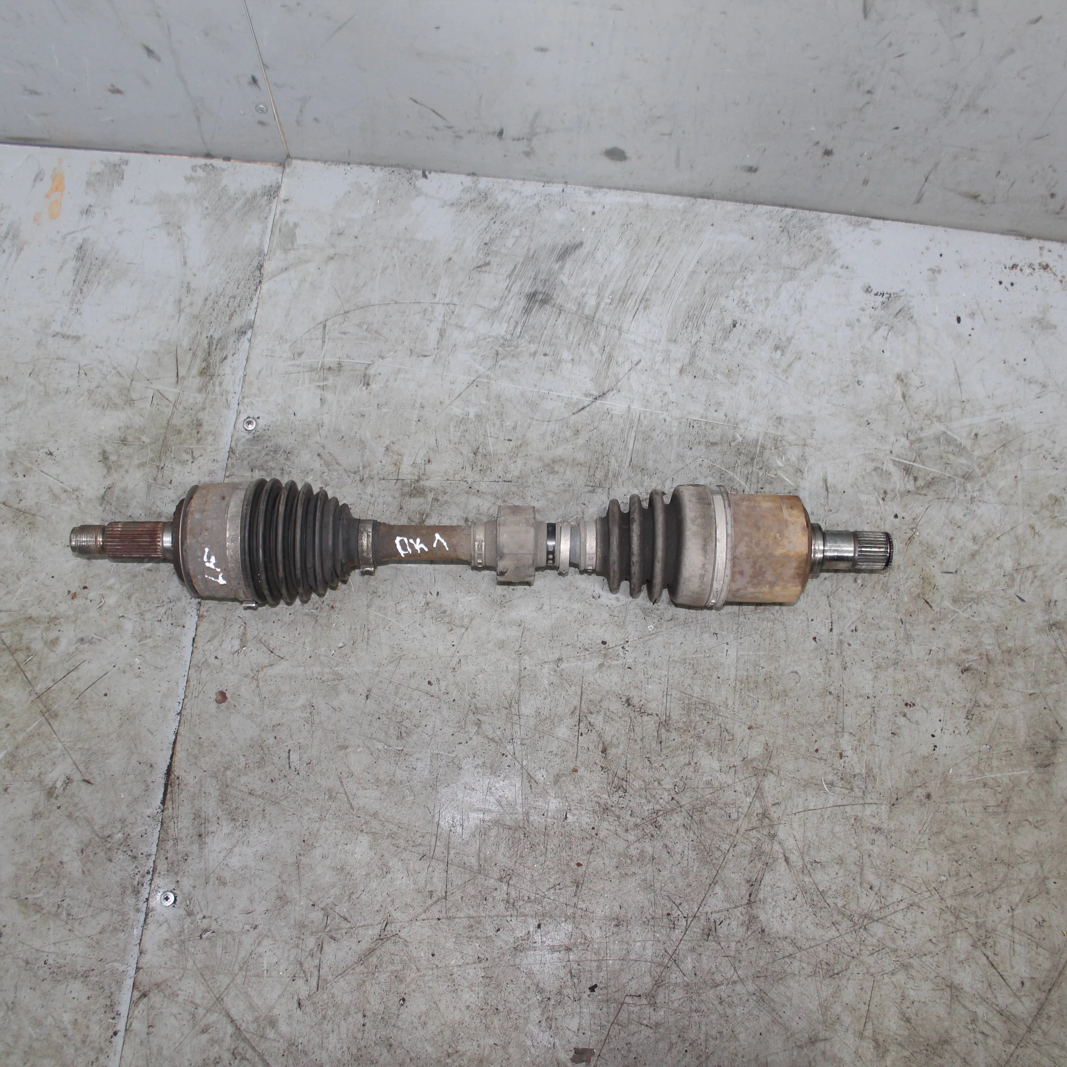 Полуось передняя левая (Привод) HONDA Civic VIII