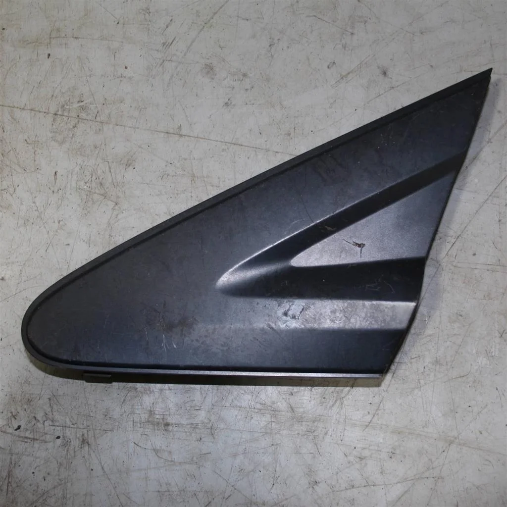 Накладка зеркала левая HONDA Civic VIII (2005—200