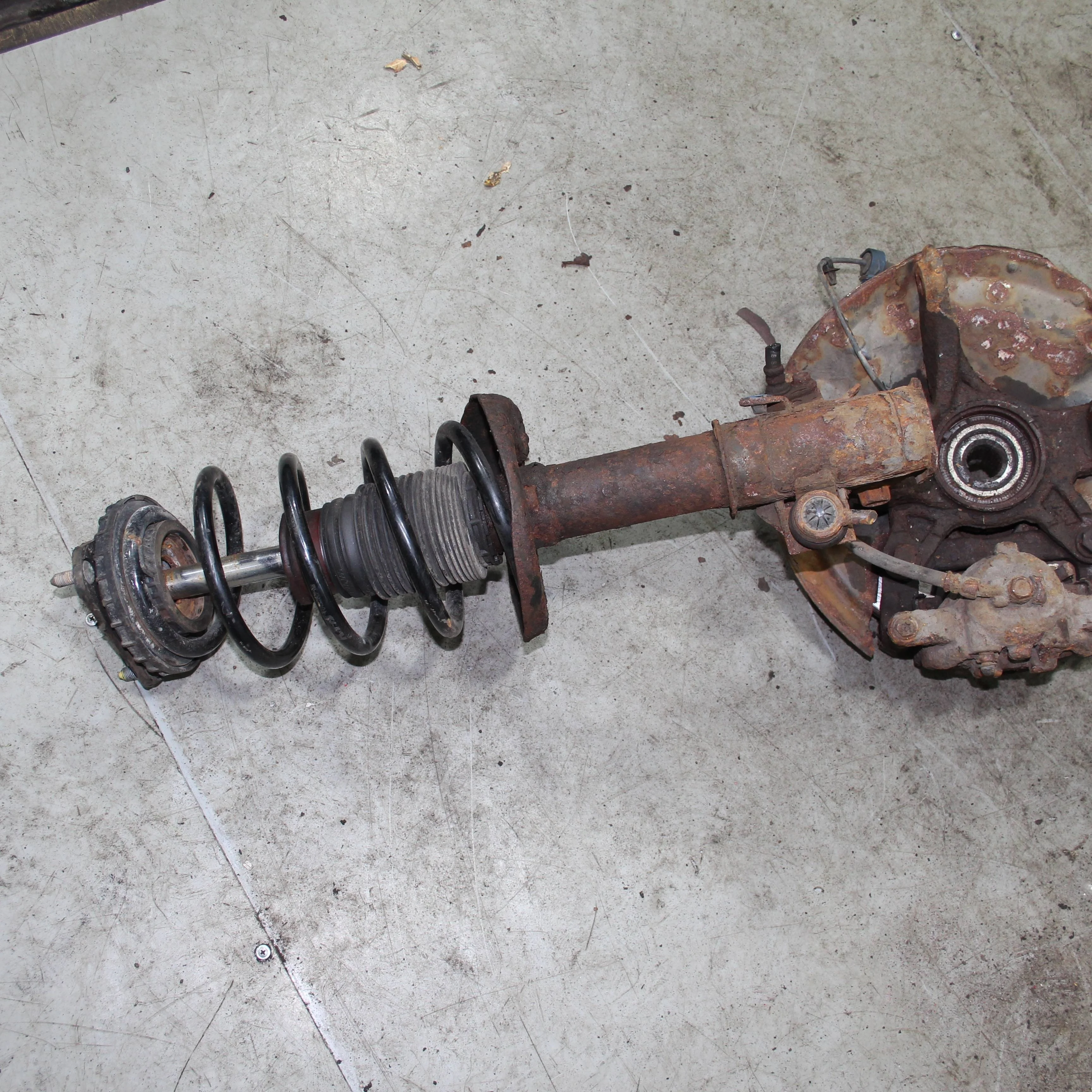 Амортизатор передний правый HONDA Civic VIII (200